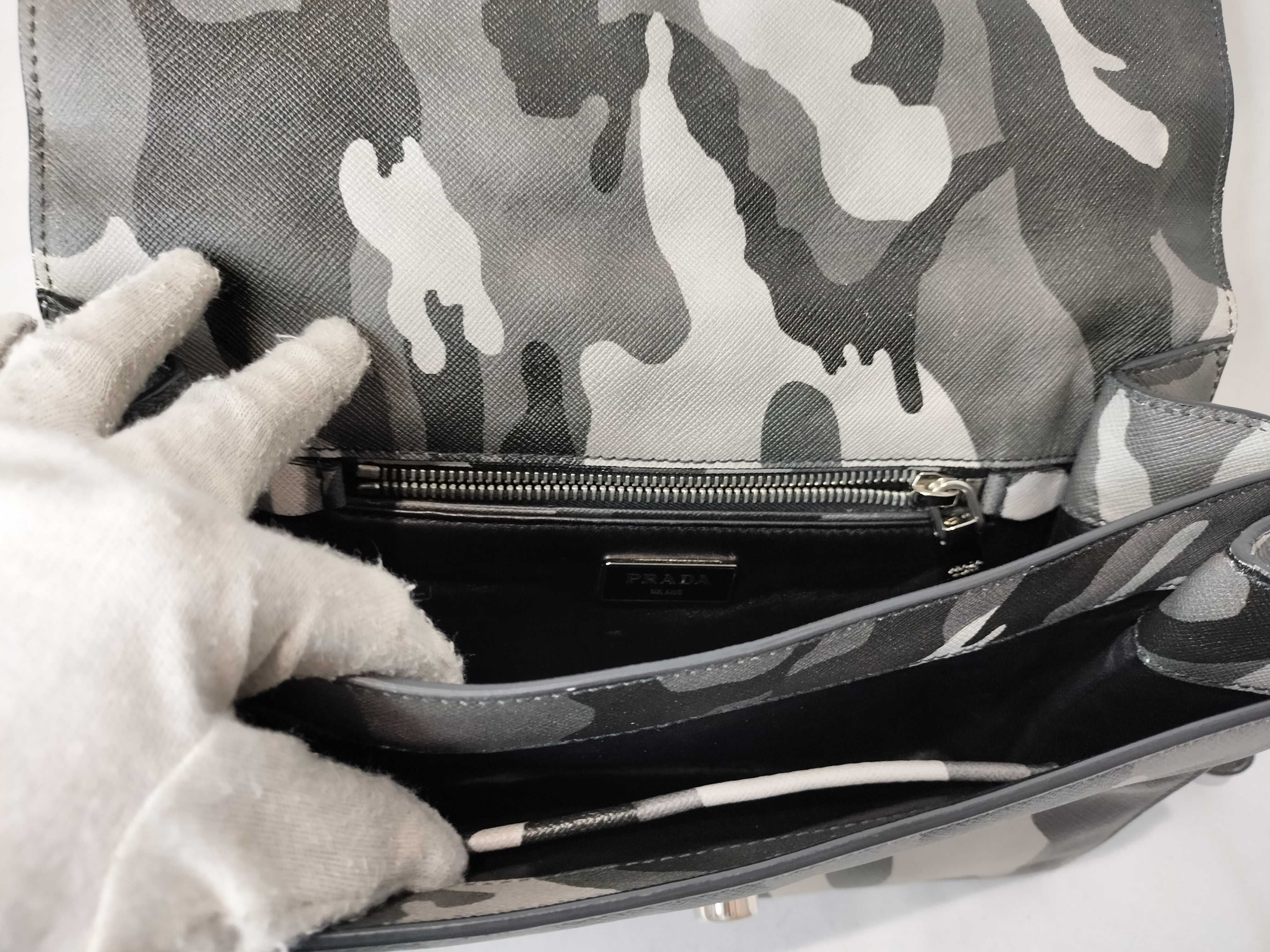 One-Shoulder Bag Prada Handbag — view 10