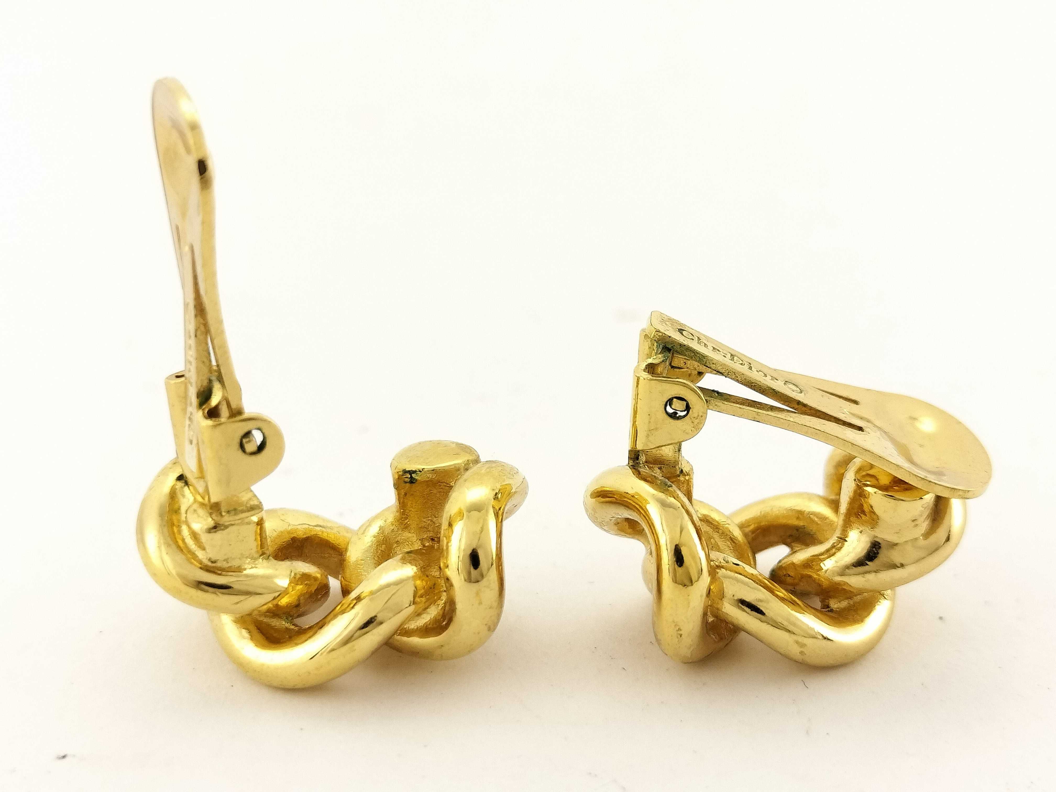 earrings — view 4