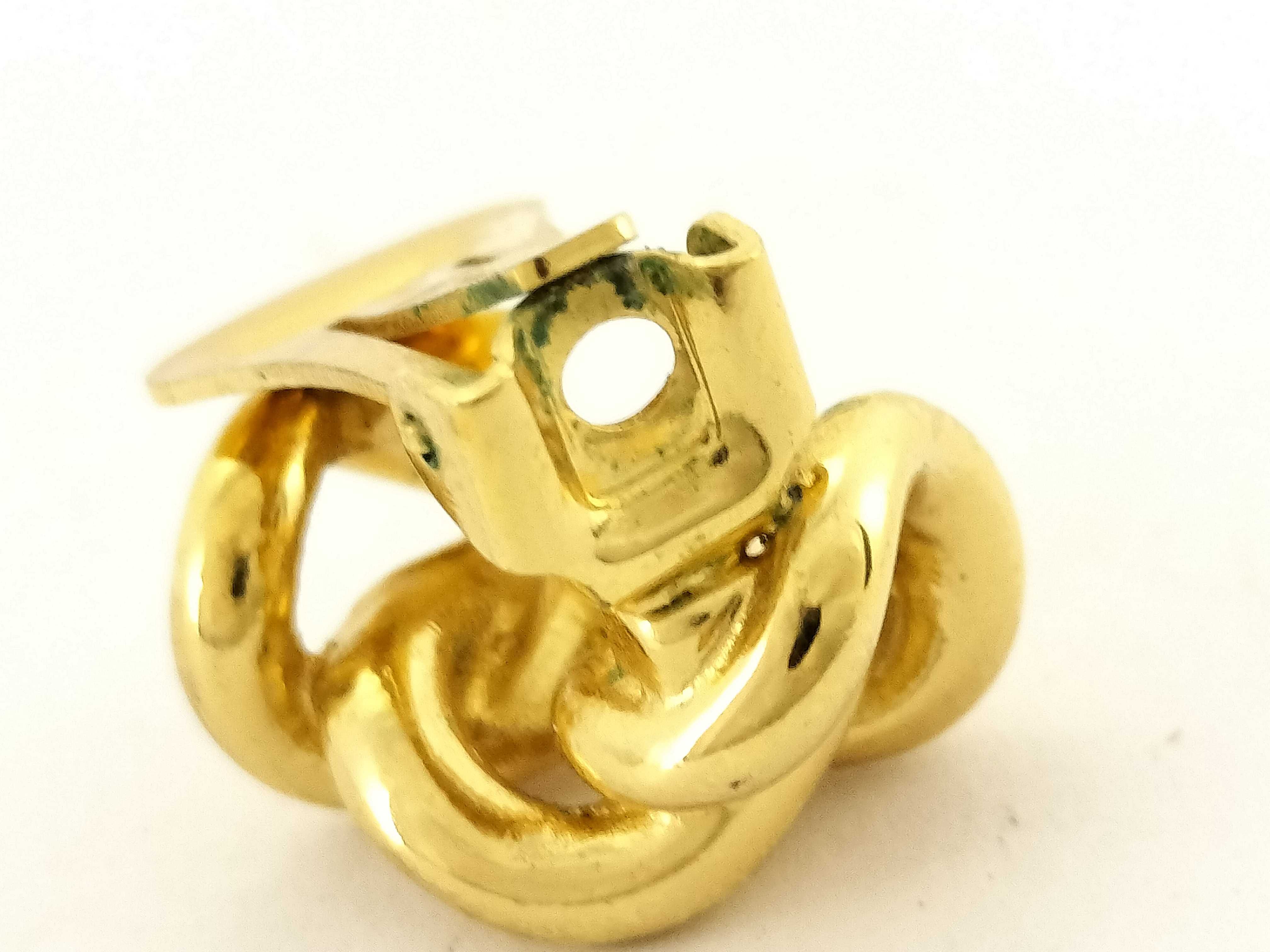 earrings — view 9
