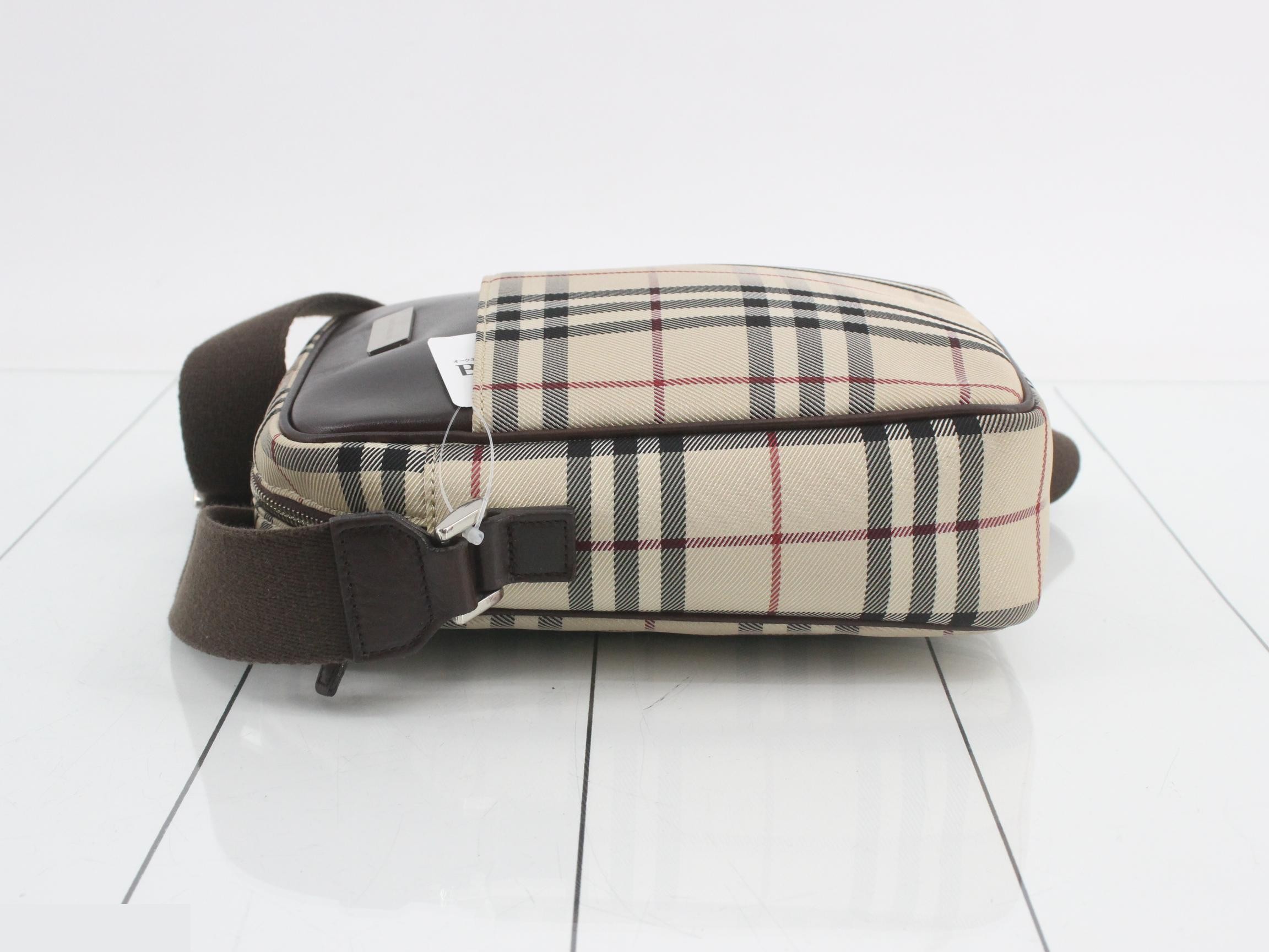 Shoulder bag — view 4