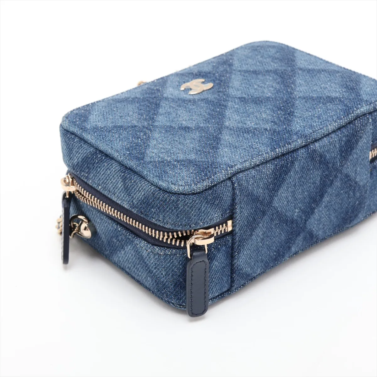 Matelassé Denim Chain Shoulder Bag, Blue, Gold Hardware, JK003974, Random Serial Number — view 4