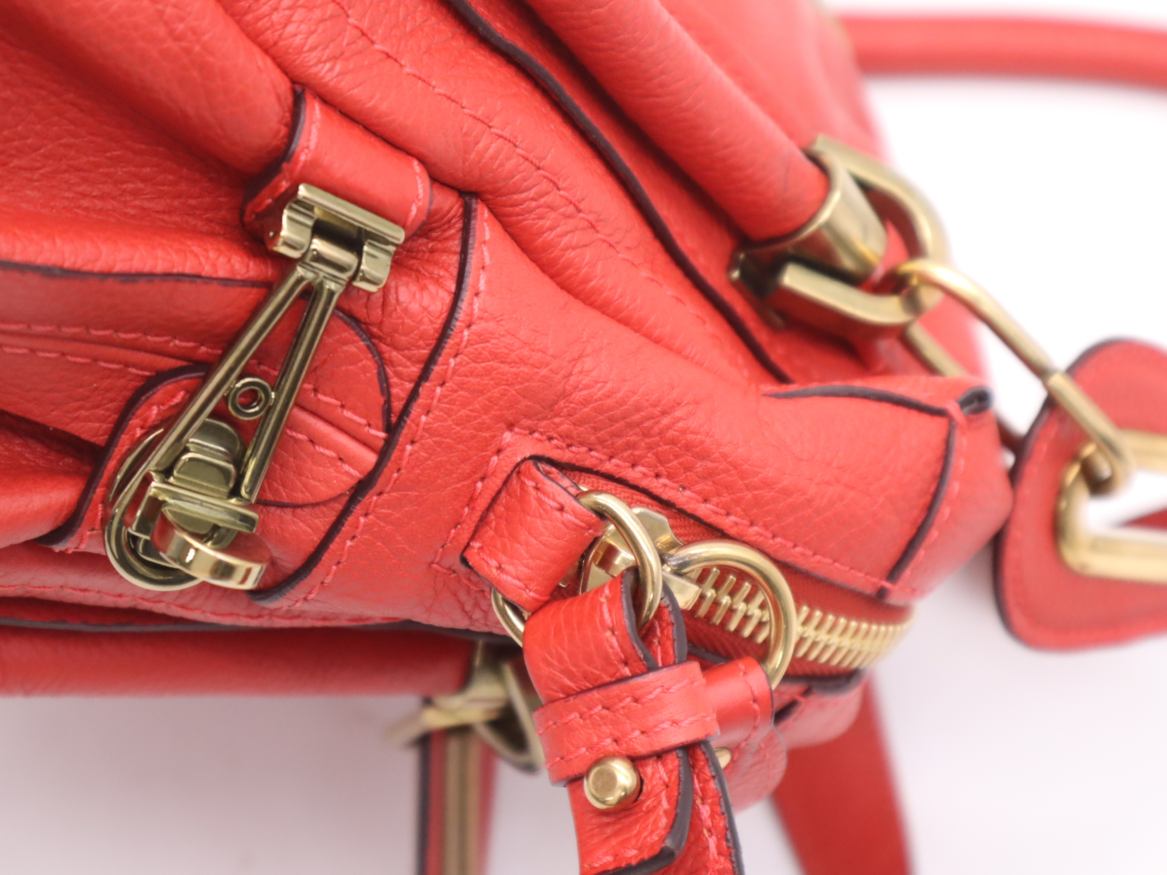 Leather Paraty Red Shoulder Bag with Gold Hardware — view 7