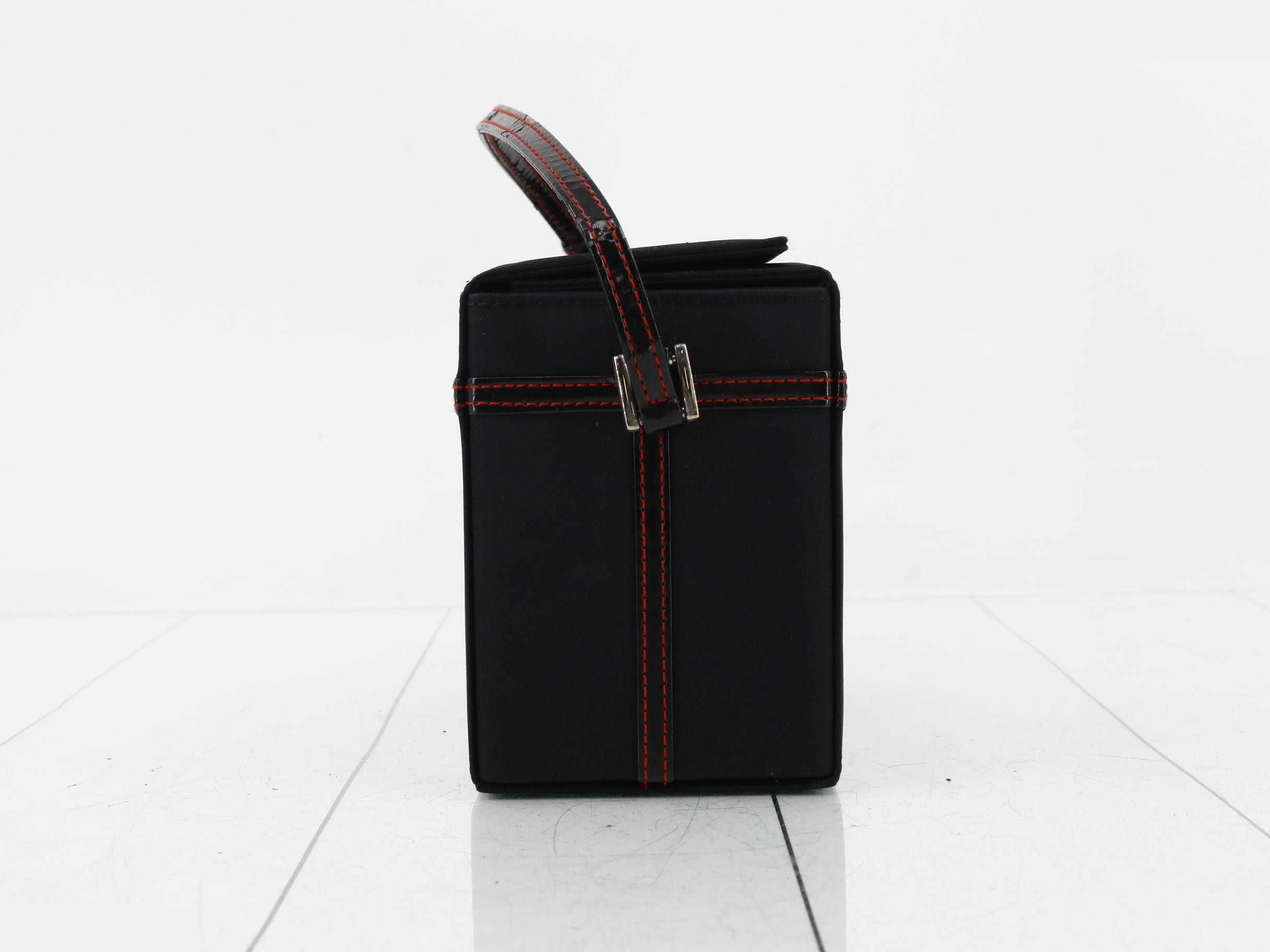 Pouch, mini bag, handbag — view 3