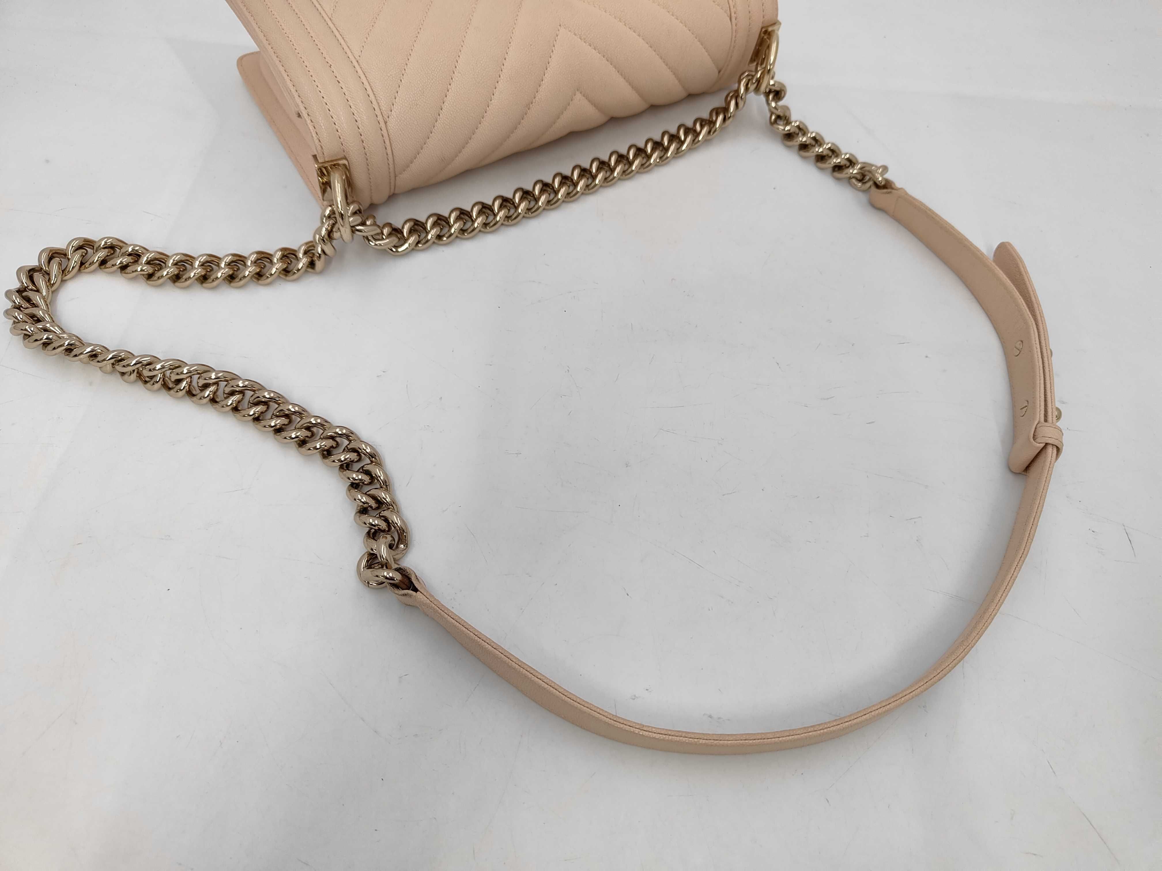 Leboy Medium Chain Bag Shoulder Bag — view 3