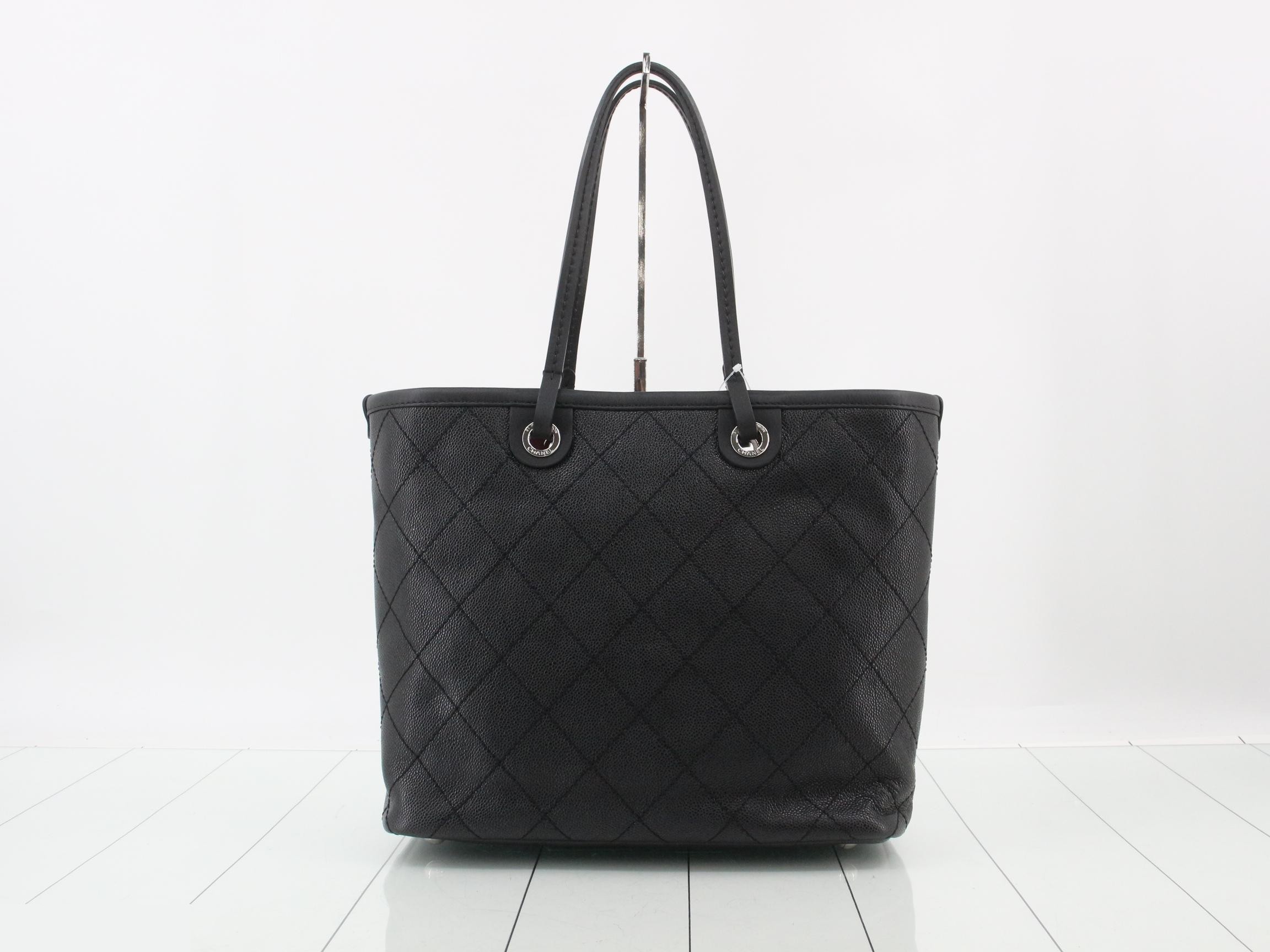 Caviar leather tote bag with Coco Mark charm and pouch. — view 2