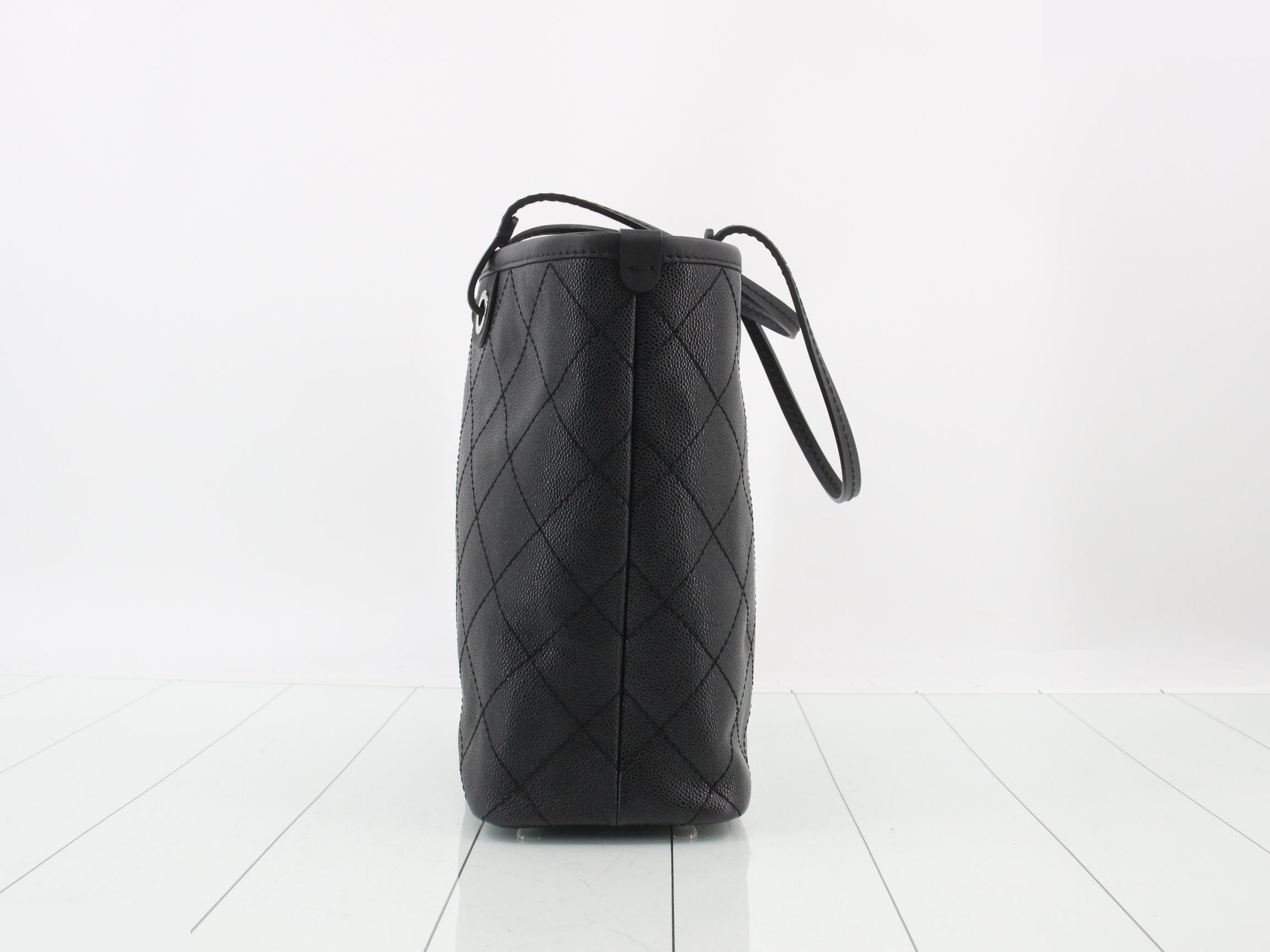 Caviar leather tote bag with Coco Mark charm and pouch. — view 3
