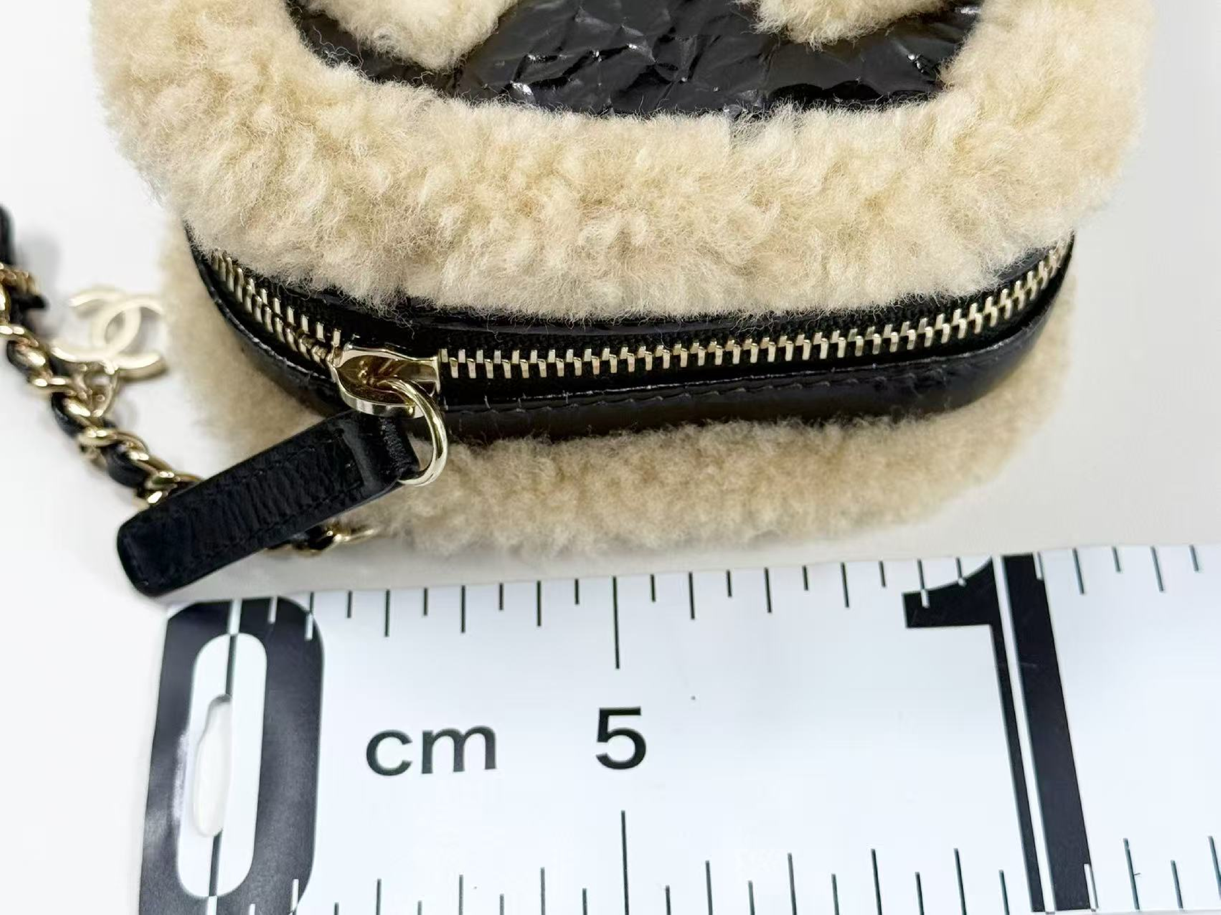 Large Coco Mouton Waist Pouch with Wrinkled Coco Charm, W18/H11/D5cm (approx.), Serial Number in the 28 range, with Authenticity Card and Seal, Gold Hardware, 28858708 Shoulder Bag — view 5