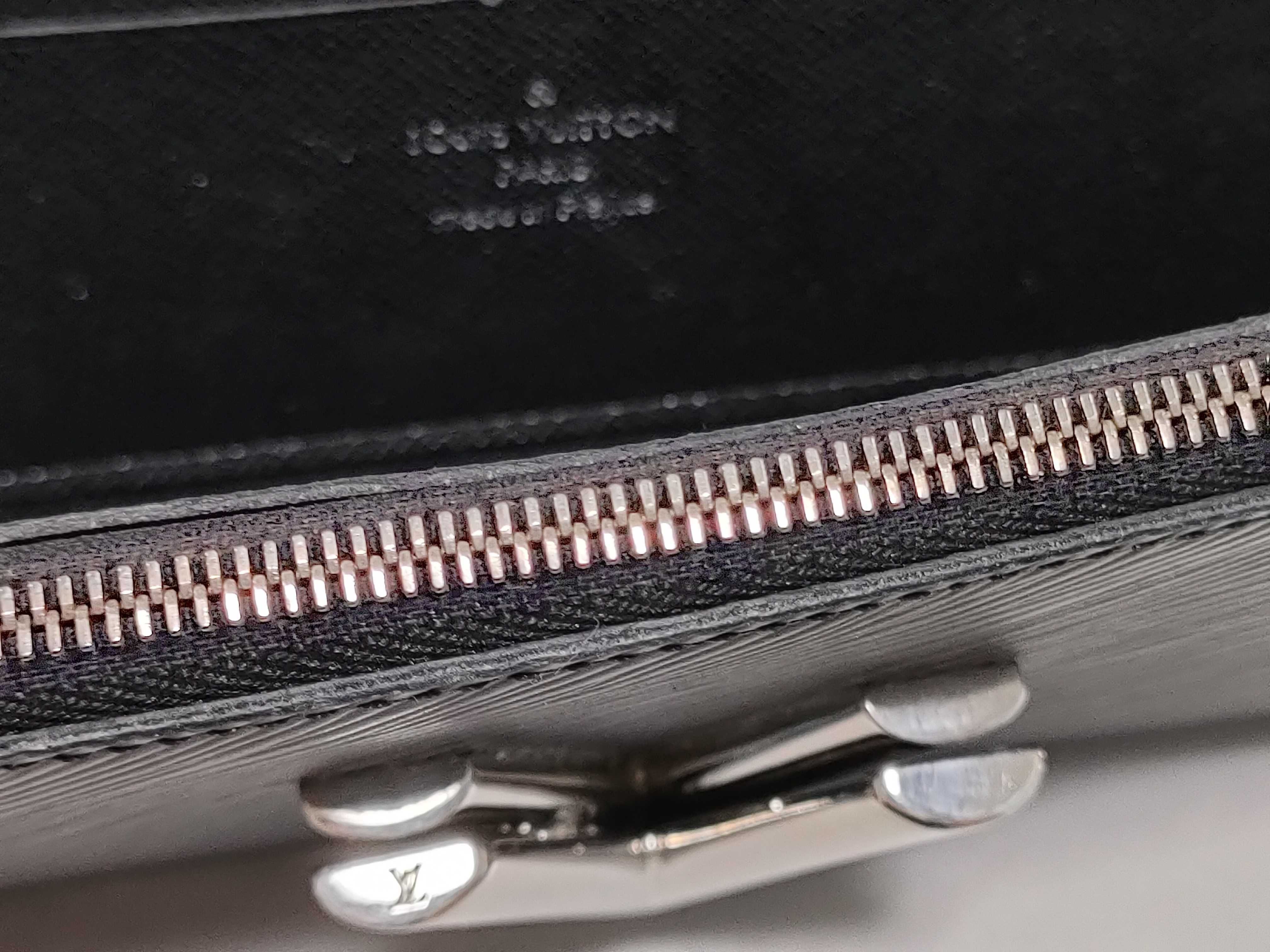 Epi Portefeuille Twist Chain M62038 Black SP3128 Shoulder Bag — view 14