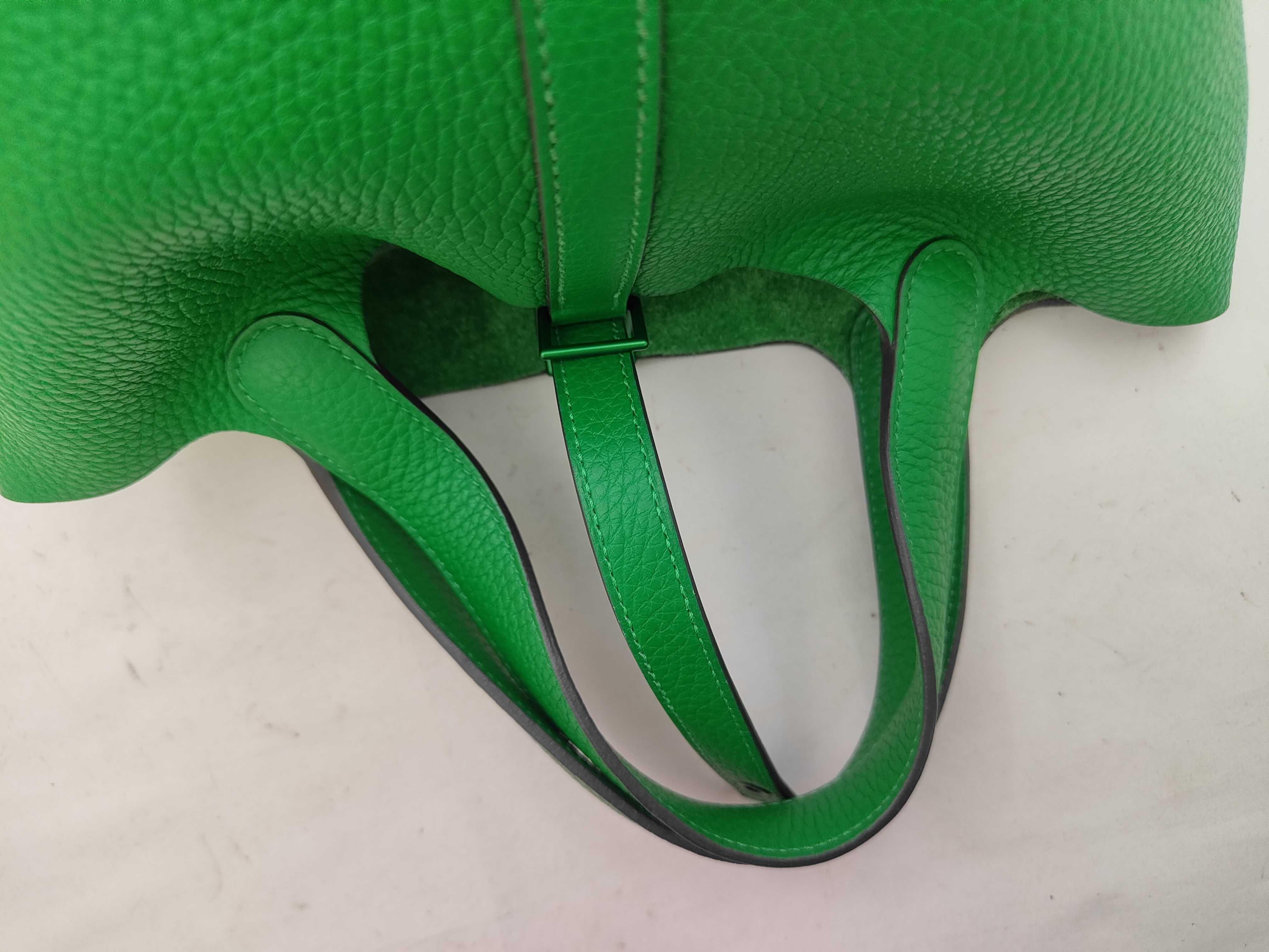 Picotin Lock PM Monochrome So Green Taurillon Clemence Bamboo Z Stamp Handbag — view 3