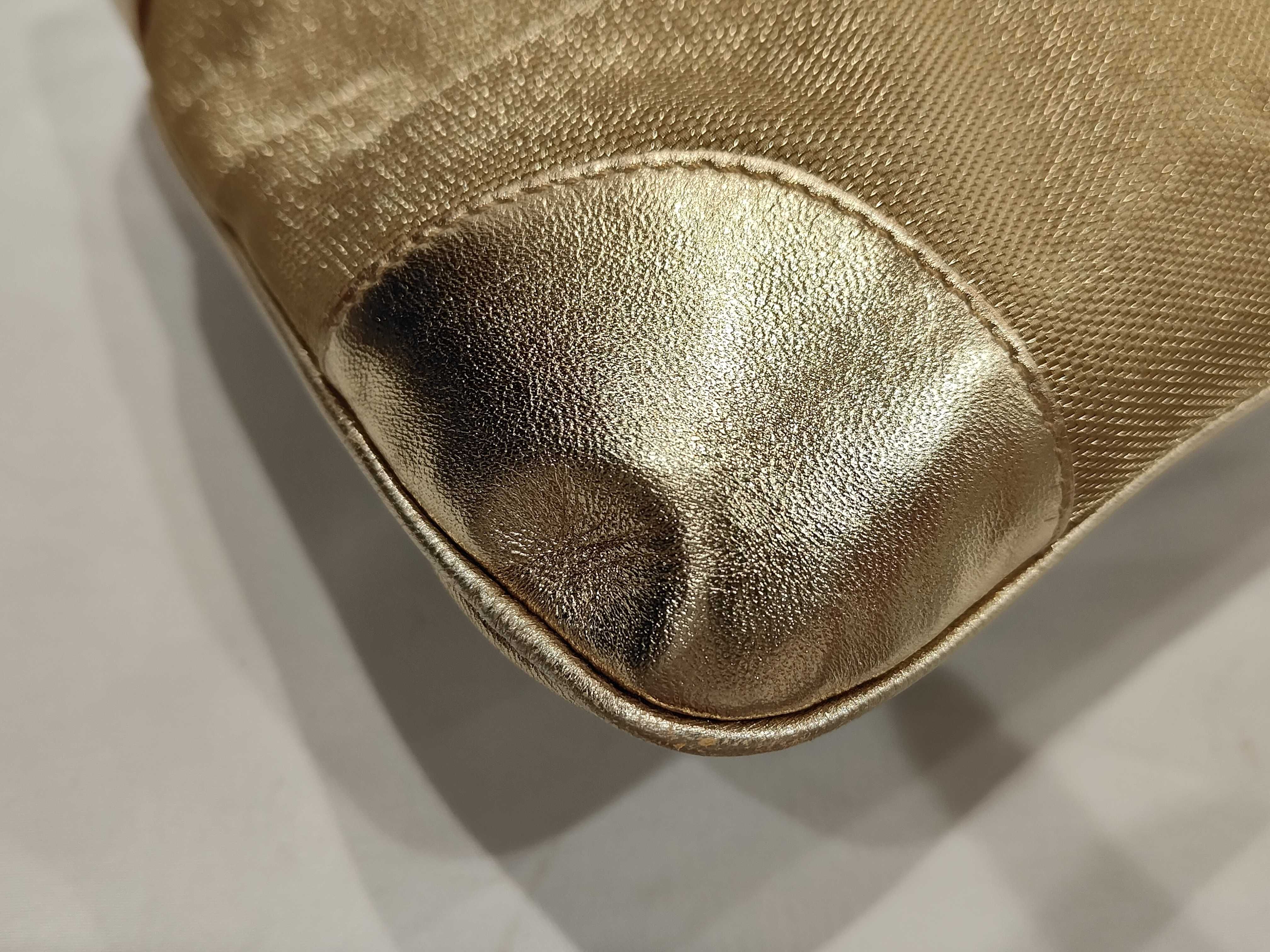 Jackie One-Hand Flap Shoulder Bag — view 10