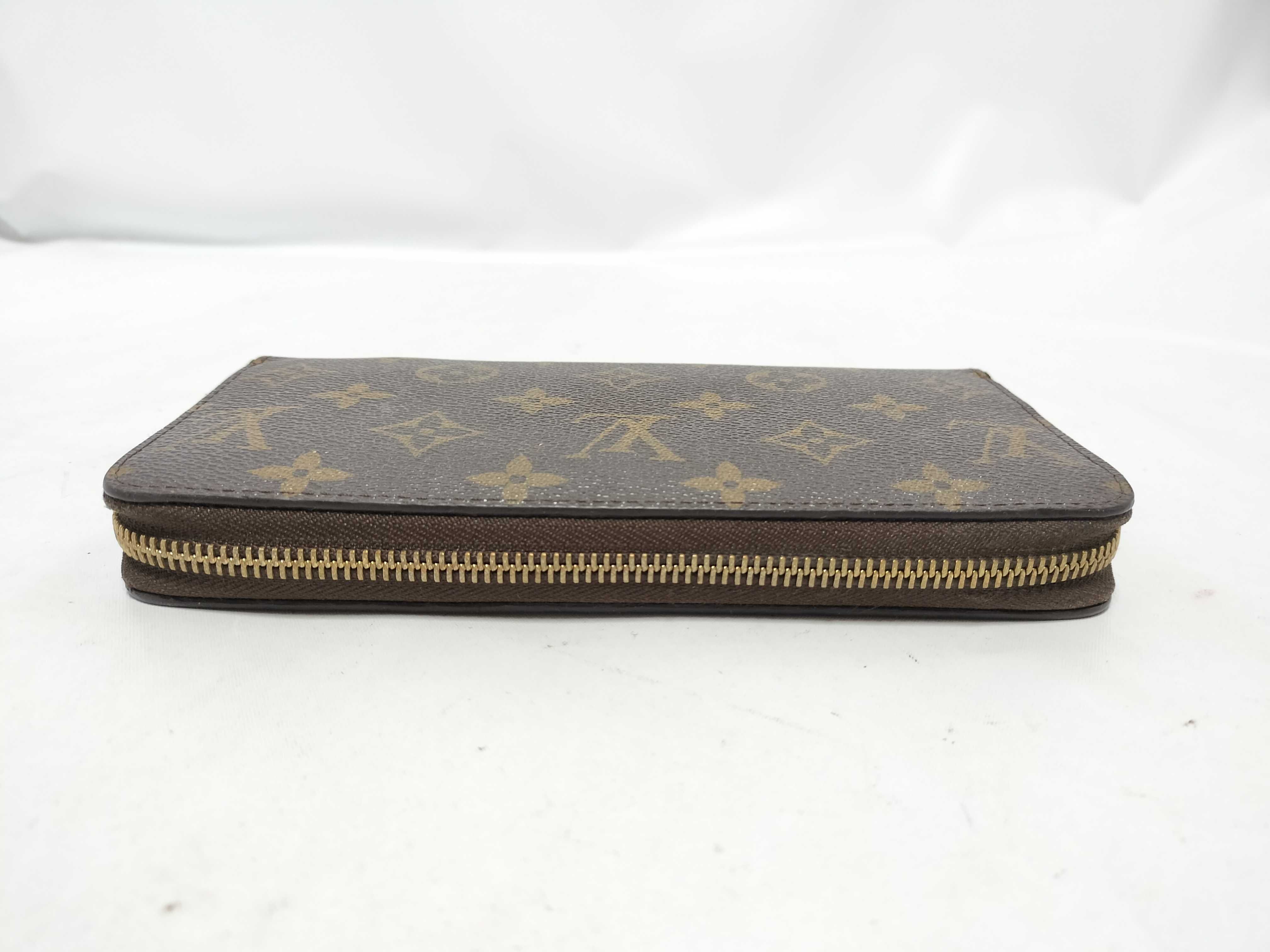 Monogram Zippy Wallet Long Wallet with Gold Hardware — view 5