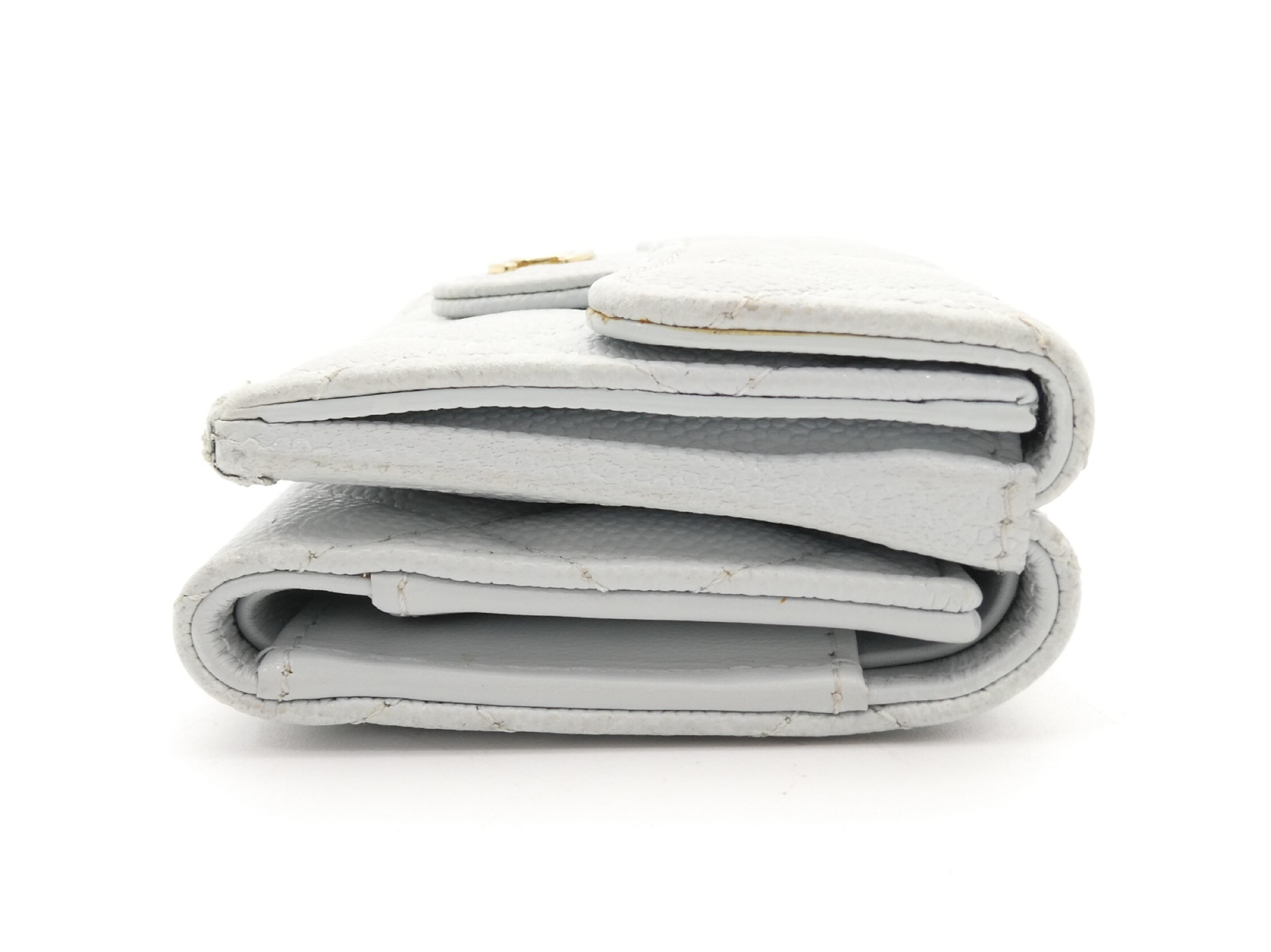 Matelassé Coco Mark Caviar Skin Tri-fold Wallet — view 3