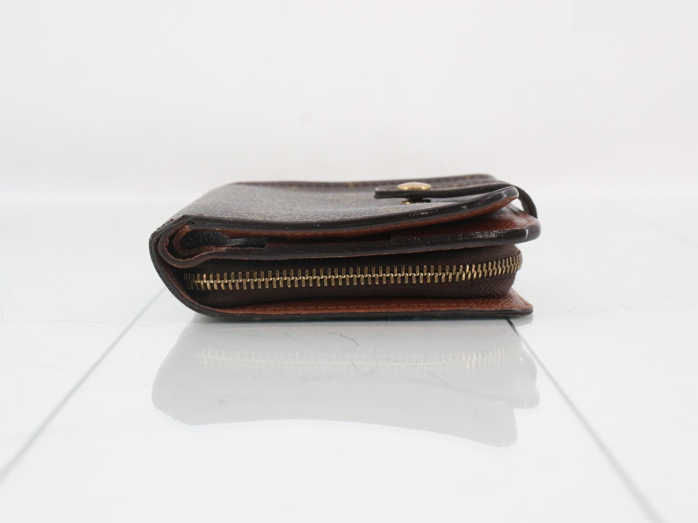 Compact Zip Bi-fold Wallet — view 3