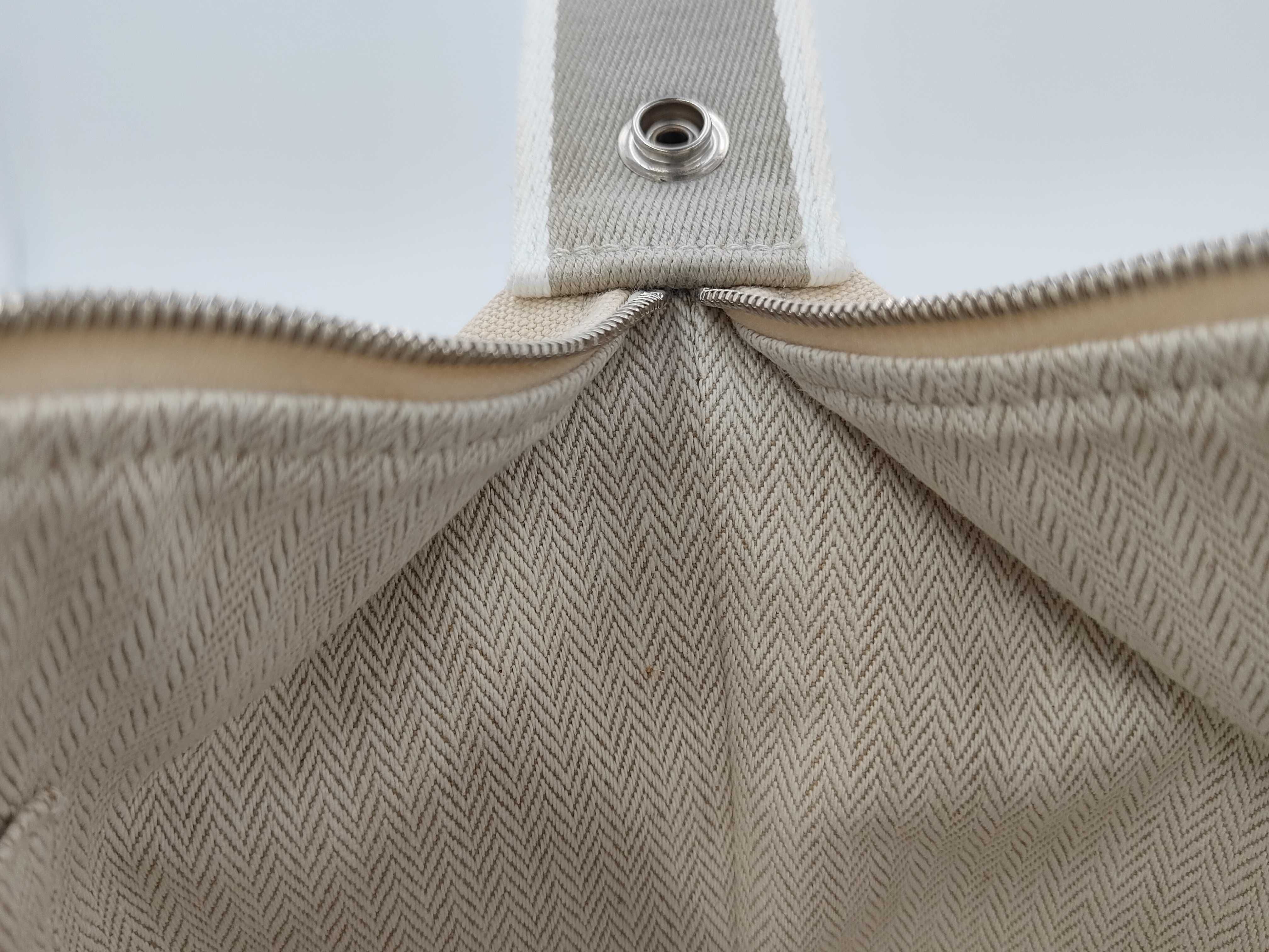 Bride à Black PM Wool Beige Silver Hardware Handbag — view 9