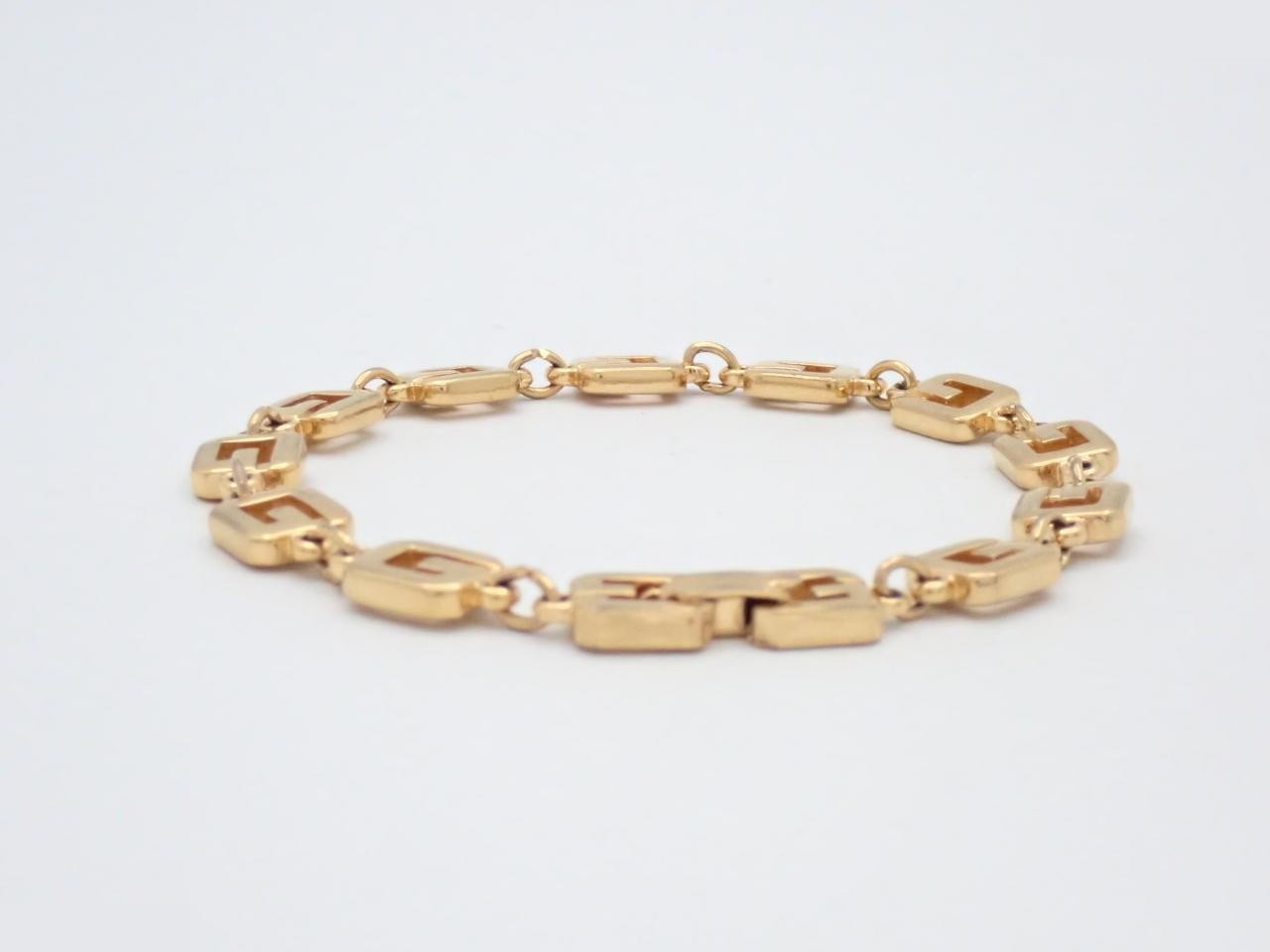 Other lines: Precious metal bracelets and bangles (metal), wrist circumference approximately 19 cm. — view 2