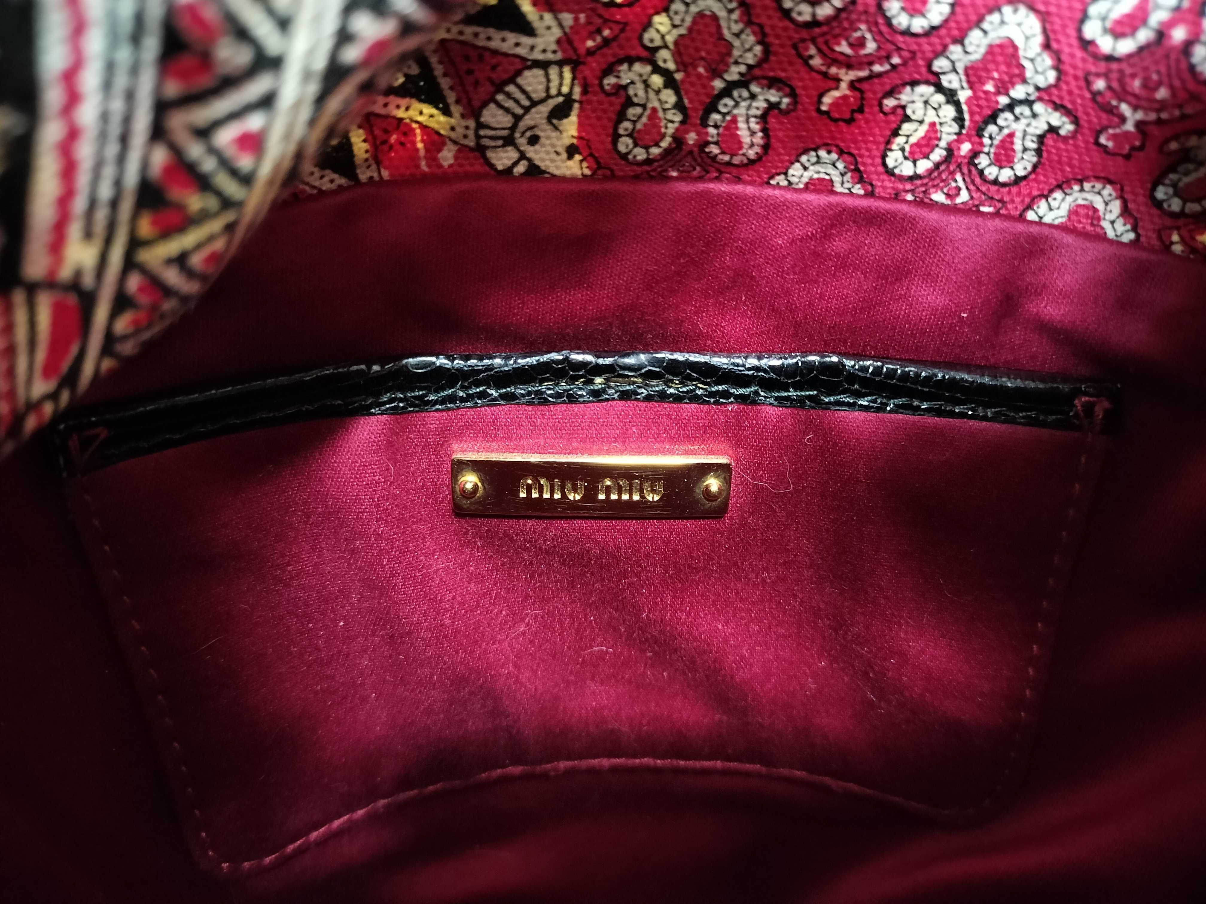 handbag, bandana, leopard print, red handbag — view 9