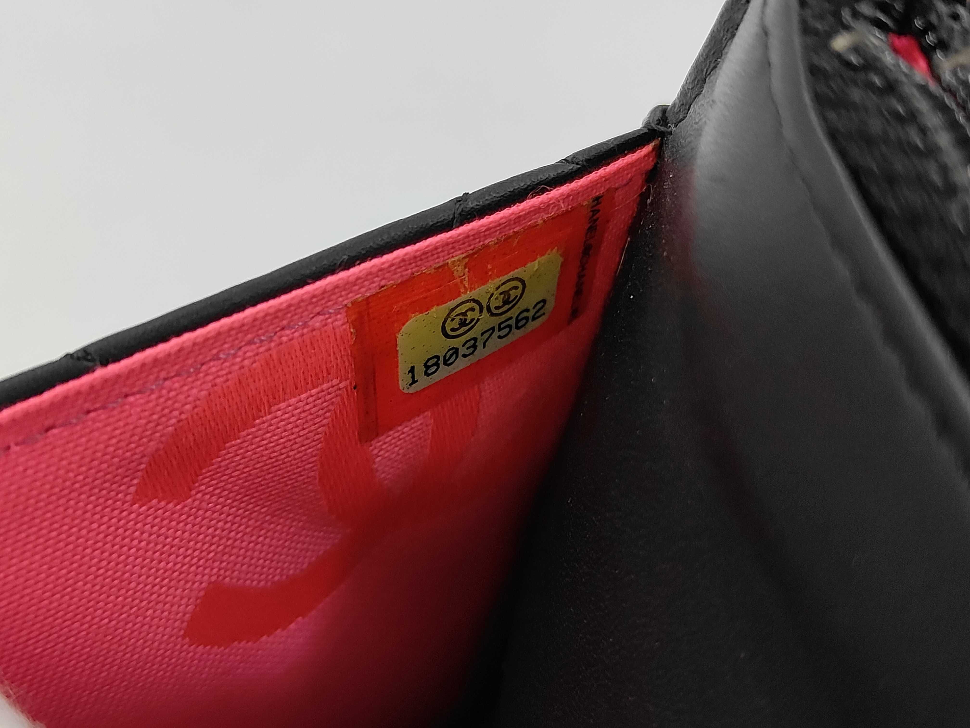WOC Chain Shoulder Bag — view 12