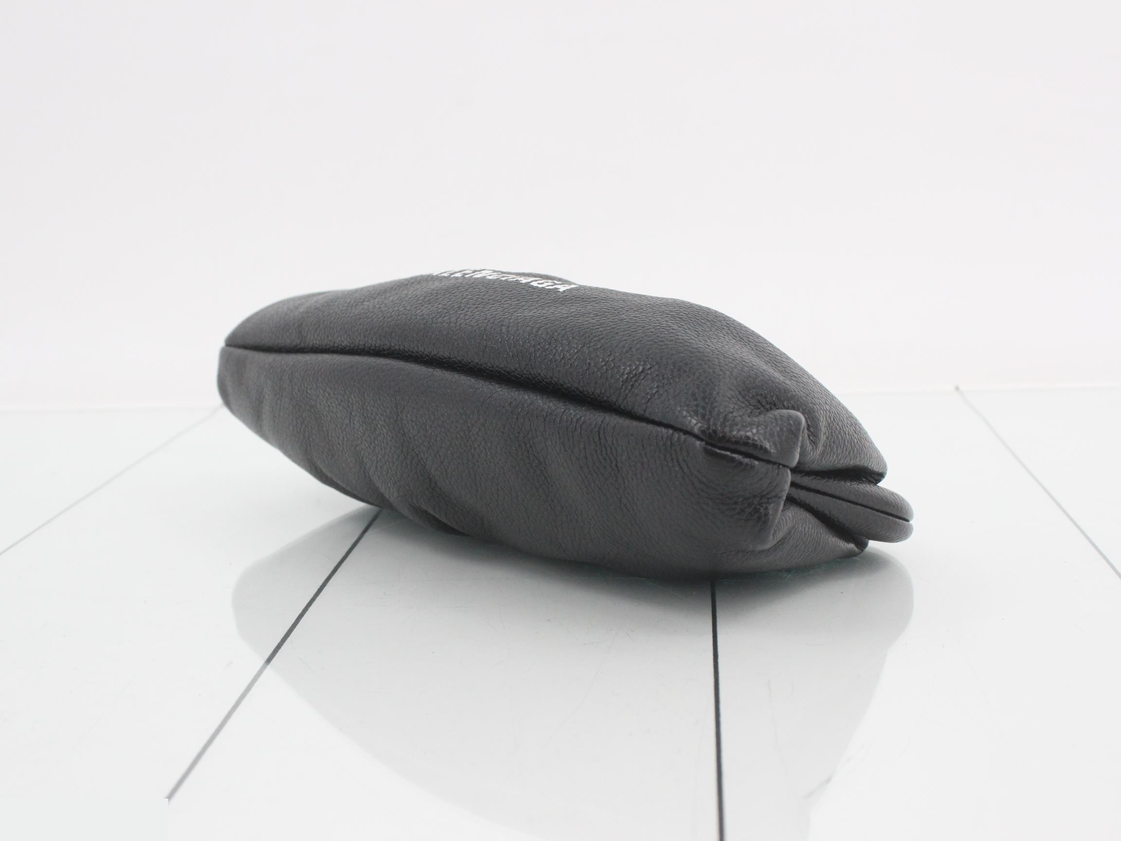 618895 Cloud XS Clutch Bag — view 6