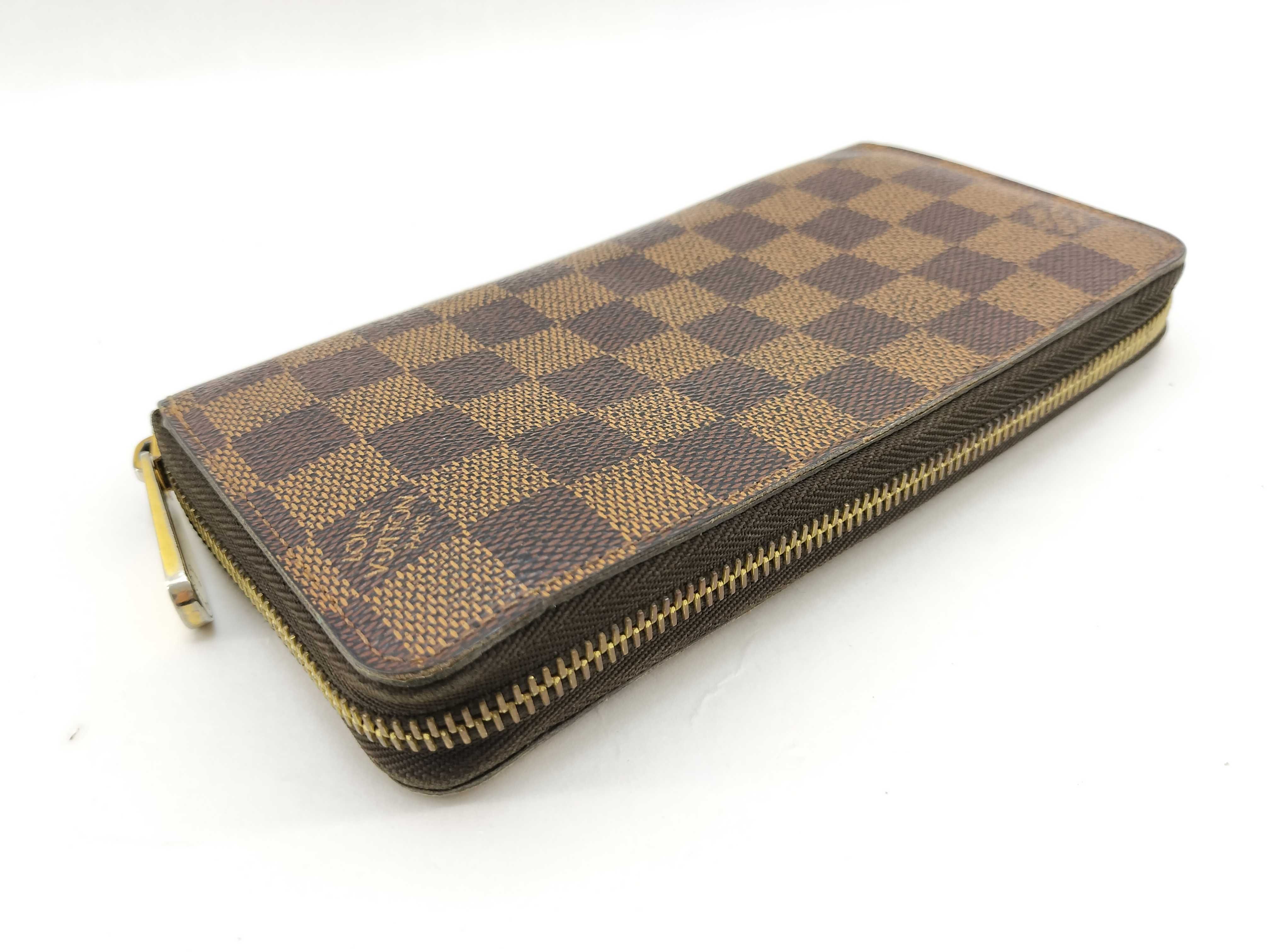 Damier Zippy Wallet — view 7
