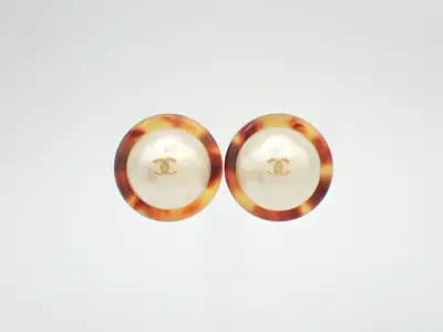 Coco Mark Pearl Tortoiseshell Earrings