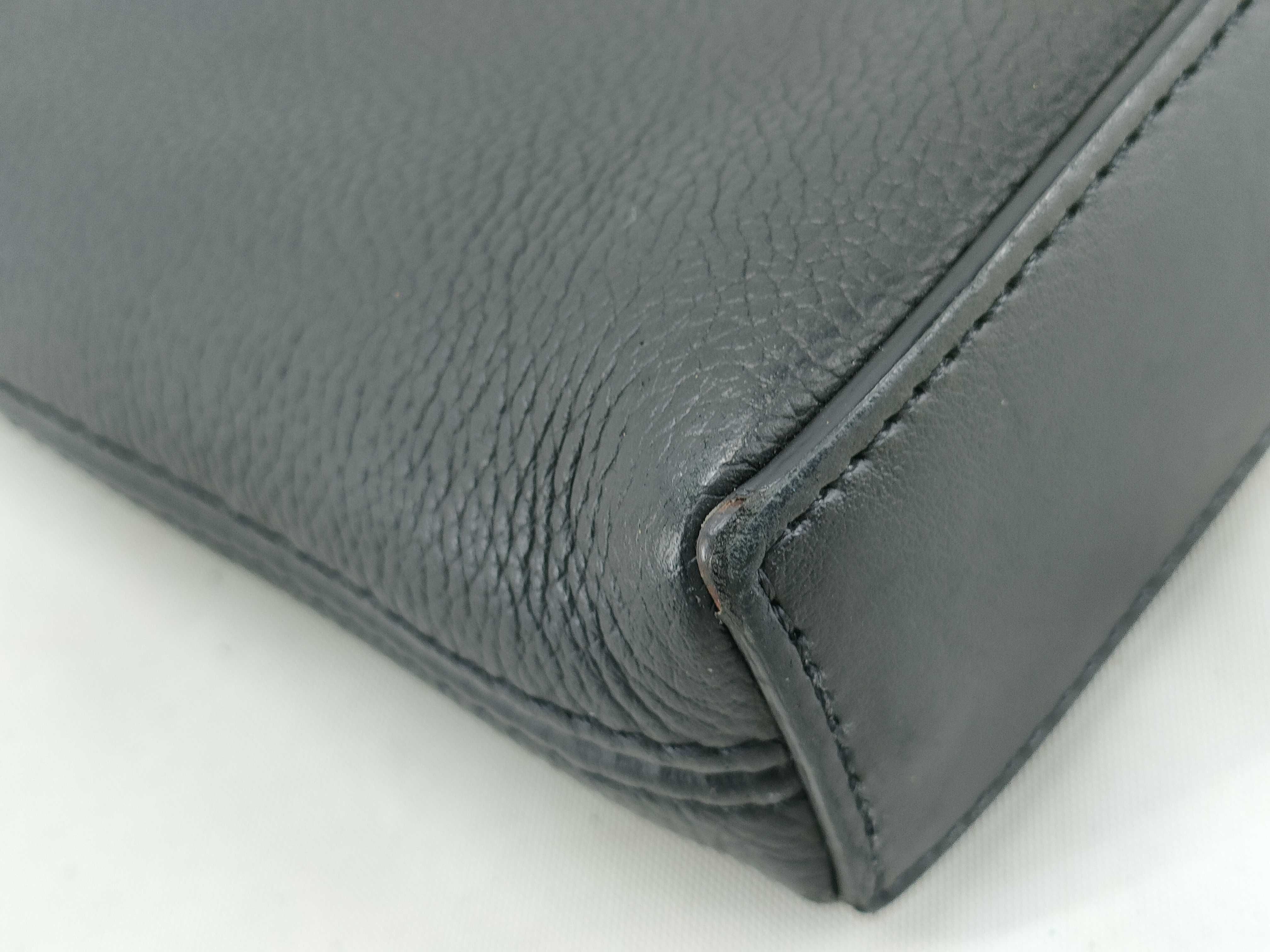 LV Aerogram Pochette iPad M69837 Black (RFID detected) Second Bag — view 4