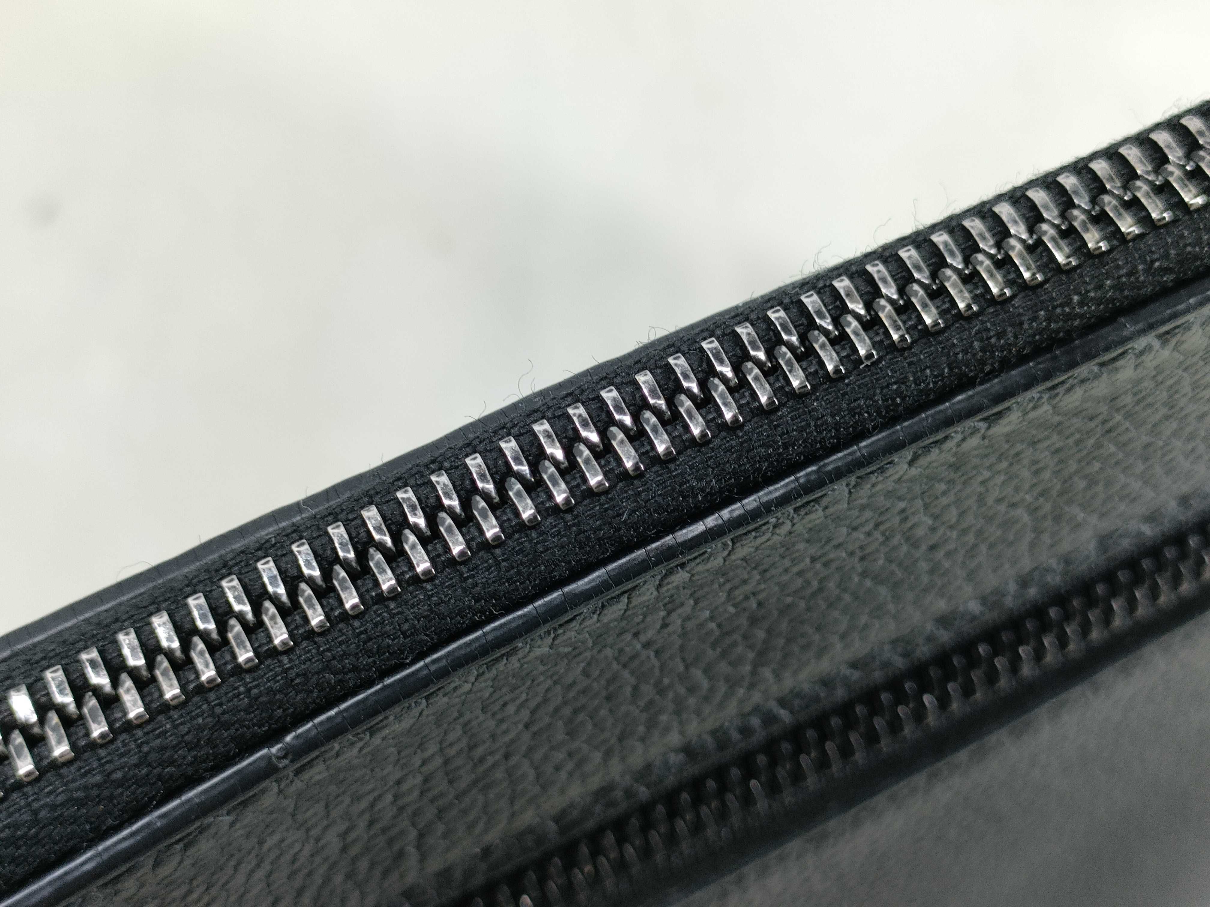 LV Aerogram Pochette iPad M69837 Black (RFID detected) Second Bag — view 8