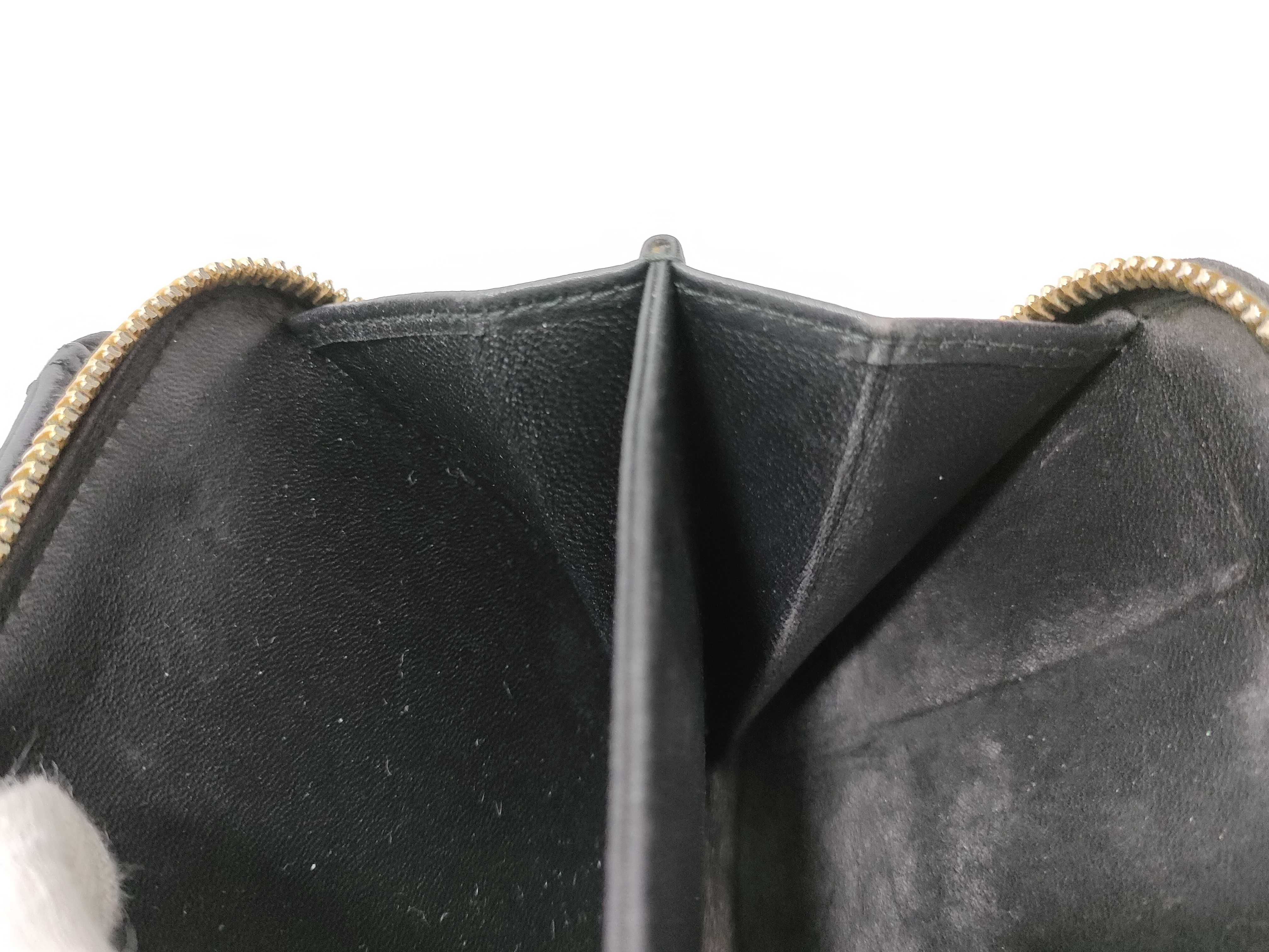 Matelassé Leather Round Zip Bi-fold Wallet — view 9
