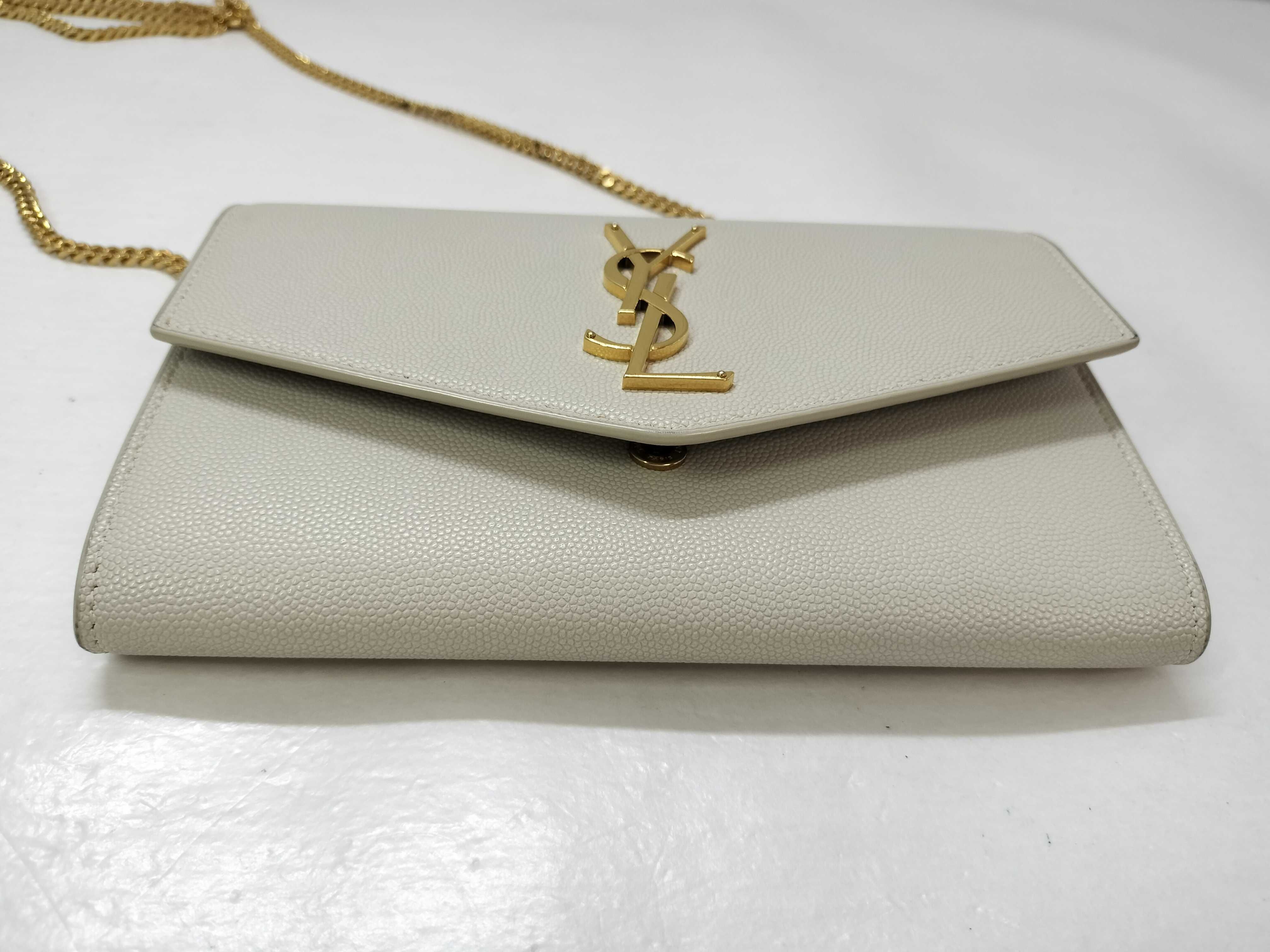 PH- Grain De Poudre Leather WOC Beige Shoulder Bag — view 13