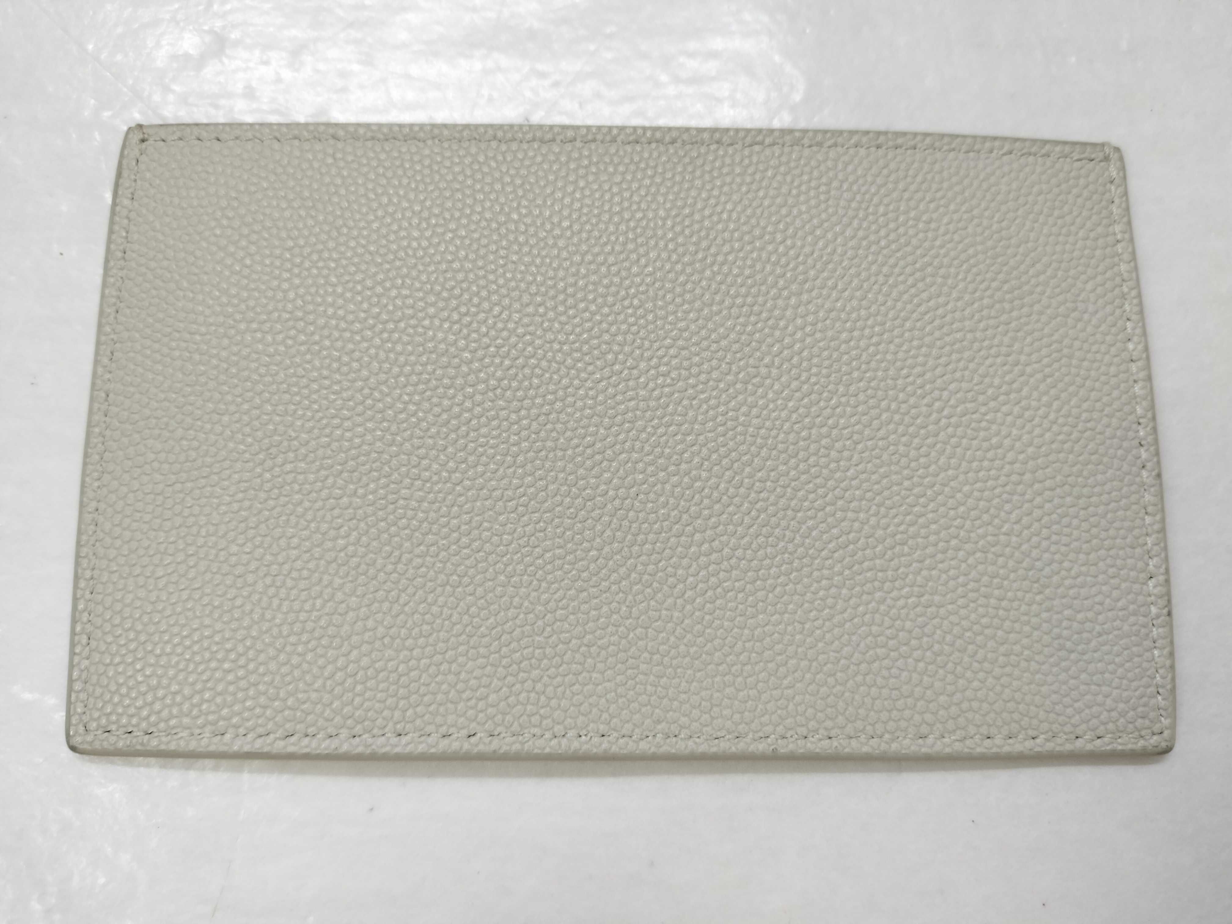 PH- Grain De Poudre Leather WOC Beige Shoulder Bag — view 15
