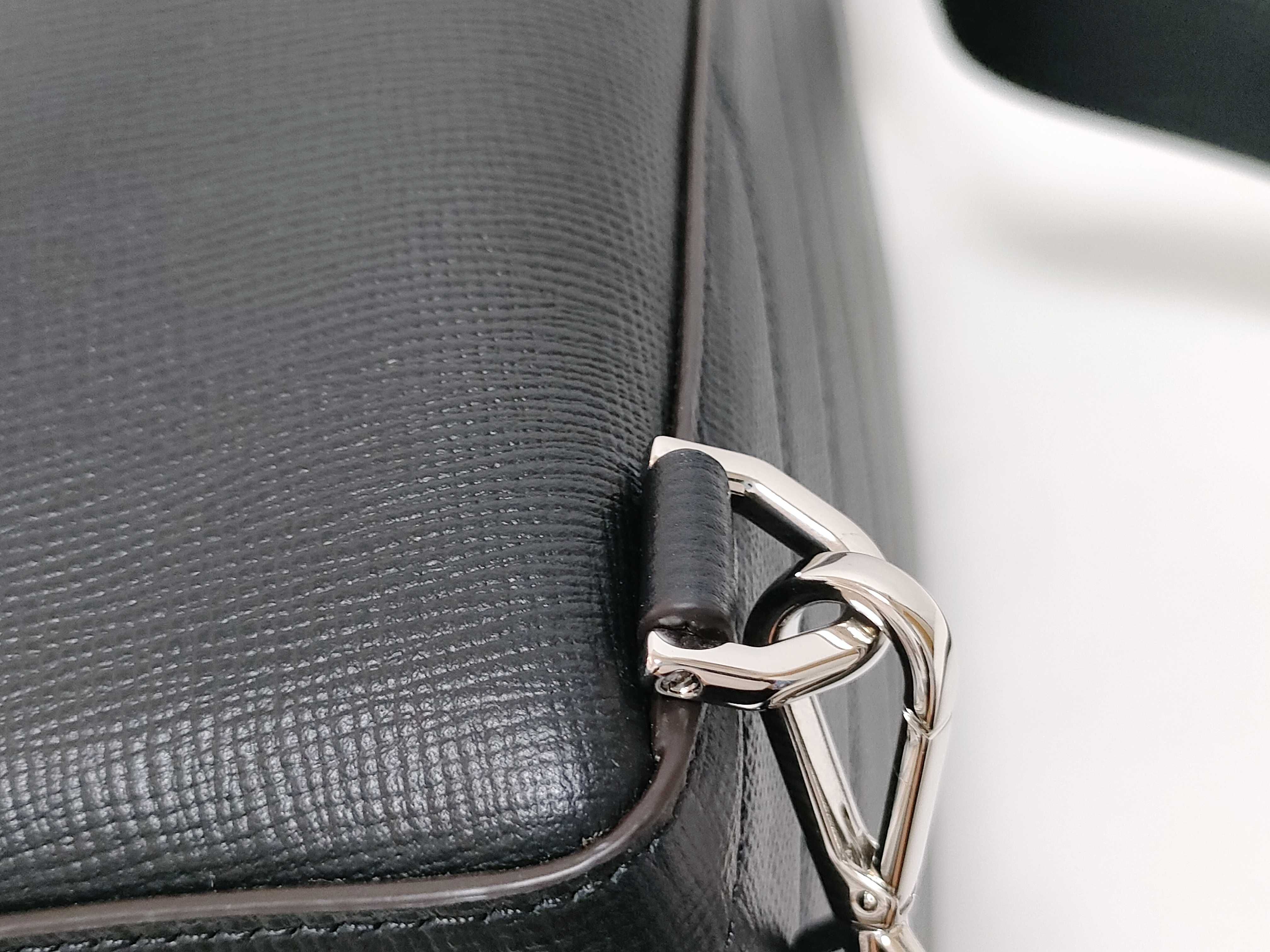 Losange Shoulder Bag, Black Leather Shoulder Bag — view 5