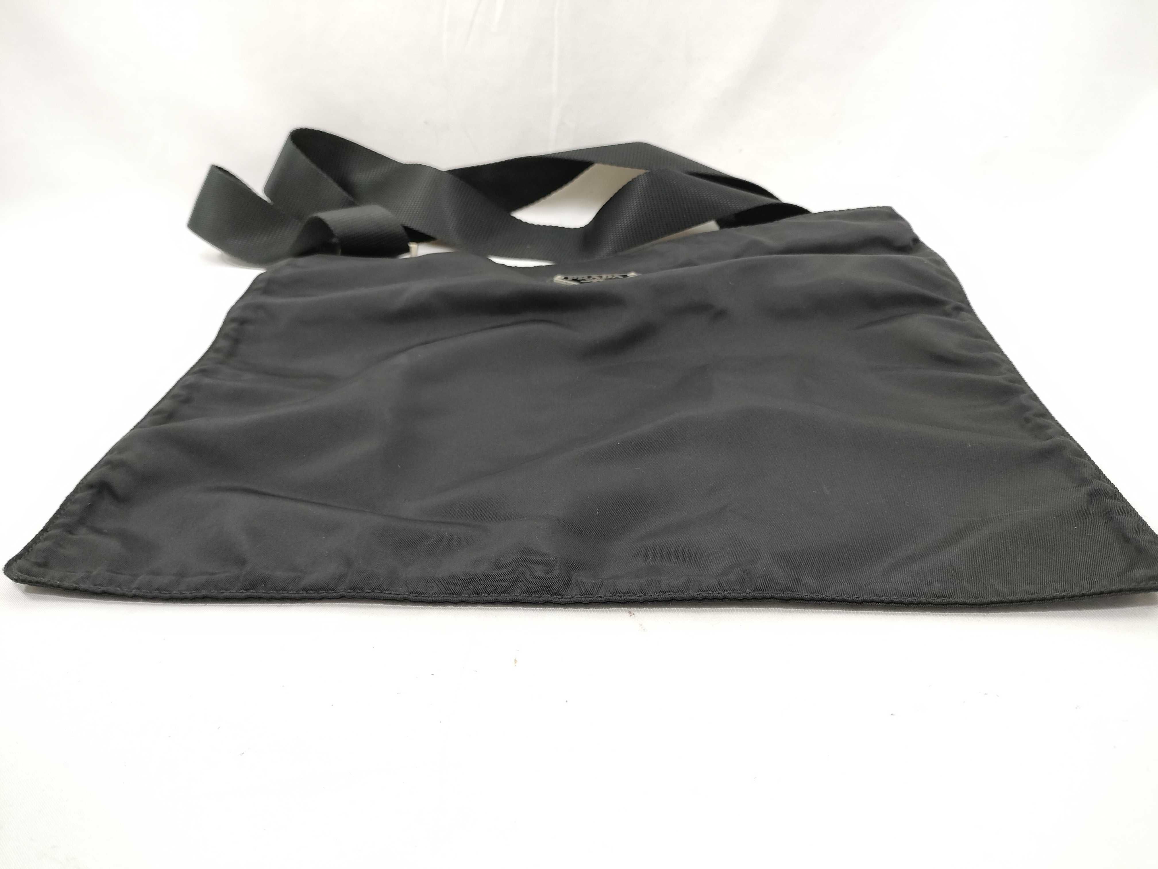 Triangle Logo Hardware Shoulder Bag — view 7