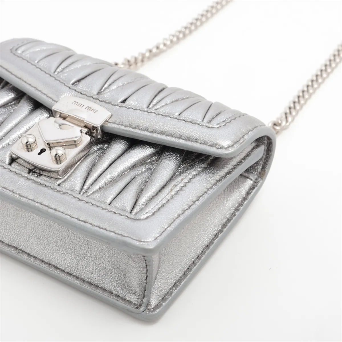 Matelassé Leather Chain Wallet, Silver — view 3