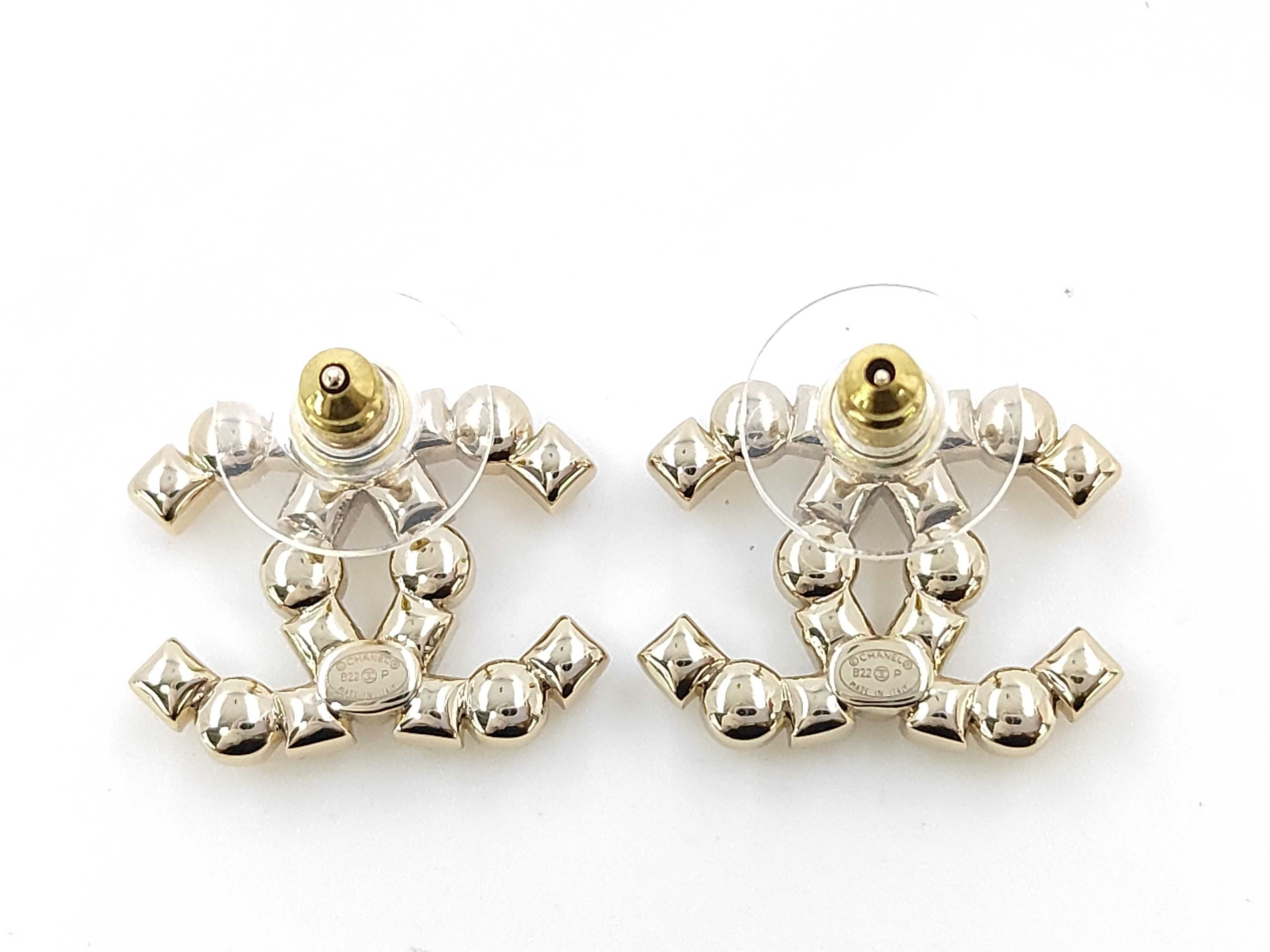 Coco Mark Earrings B22P Earrings — view 2