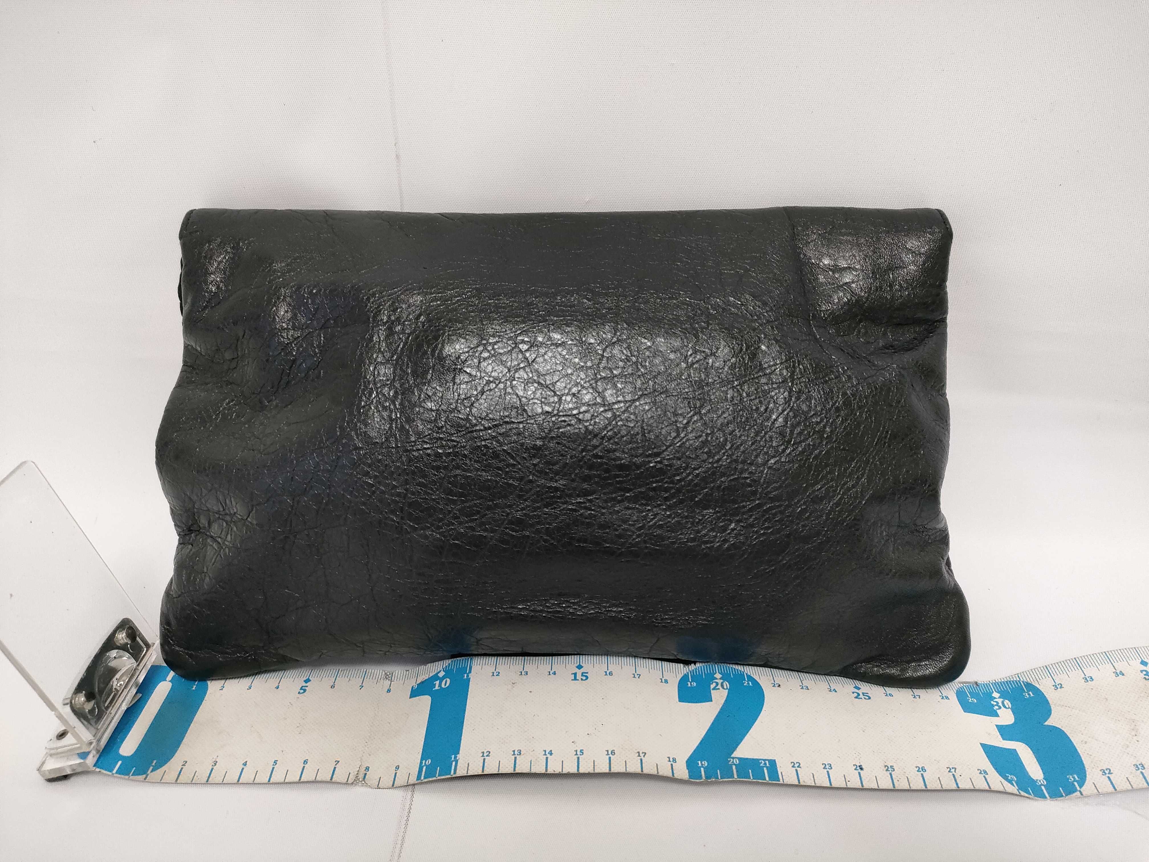 The City Le City Clutch Bag Black — view 2