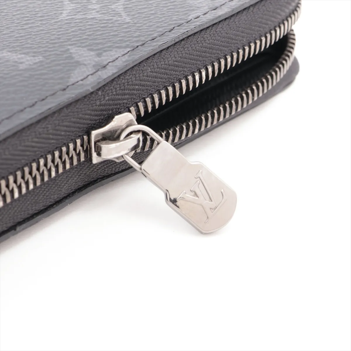 Monogram Eclipse Zippy Wallet Horizontal M11611 Noir Round Zip Wallet (RFID detected) — view 10