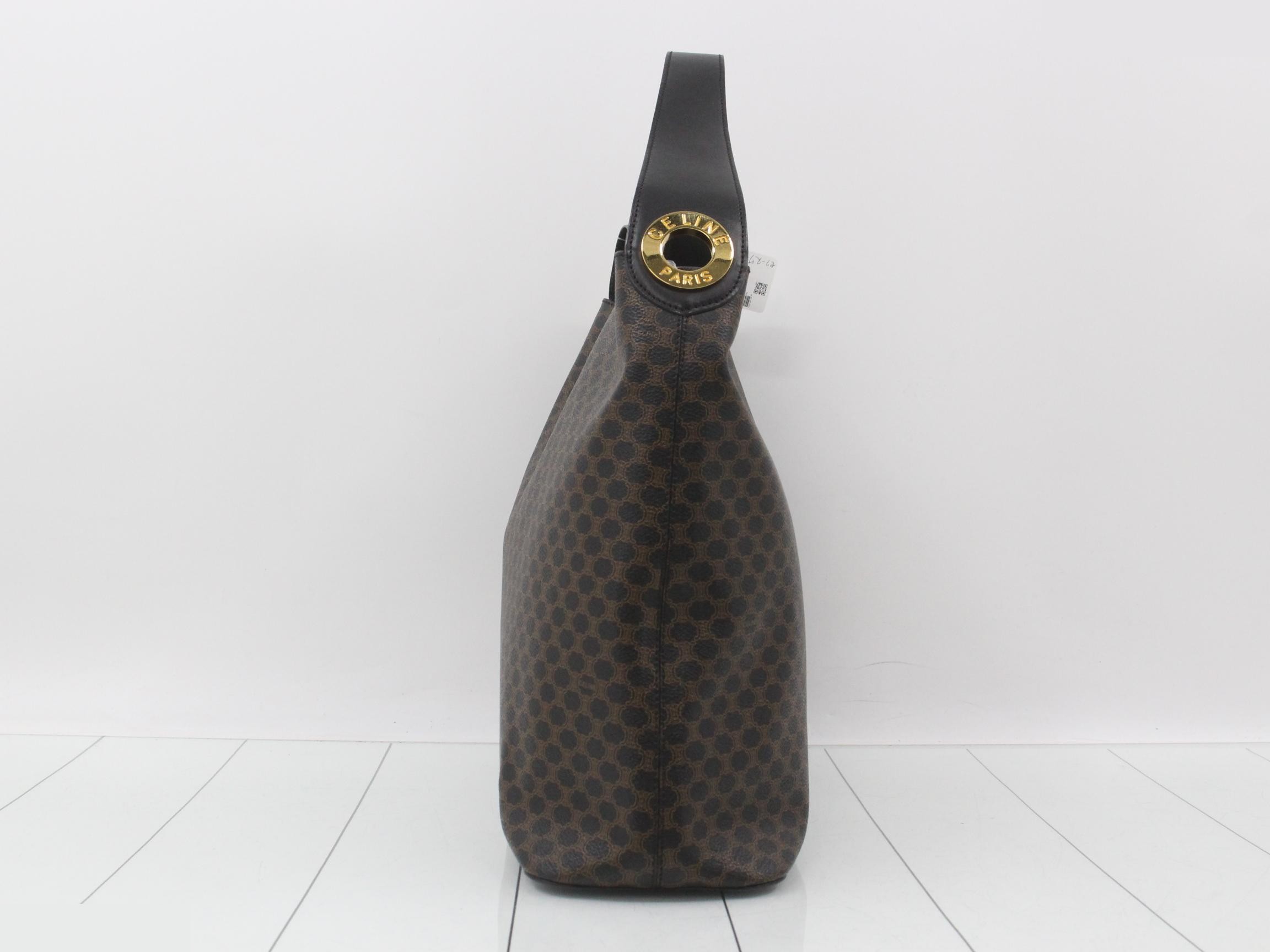 Circle clasp Macadam shoulder bag hobo style black — view 3