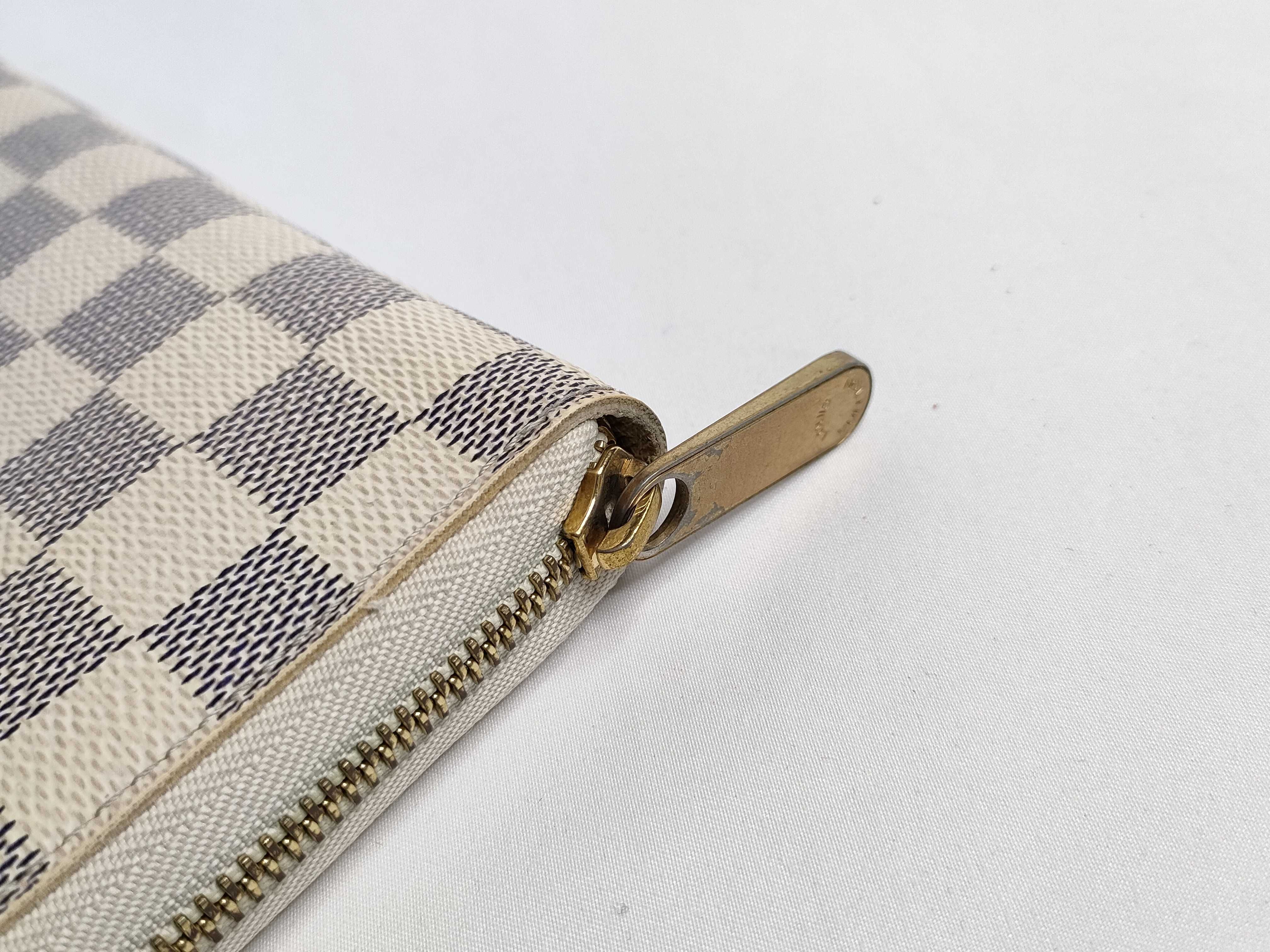 Damier Azur Zippy Organizer Round Zipper Long Wallet — view 7