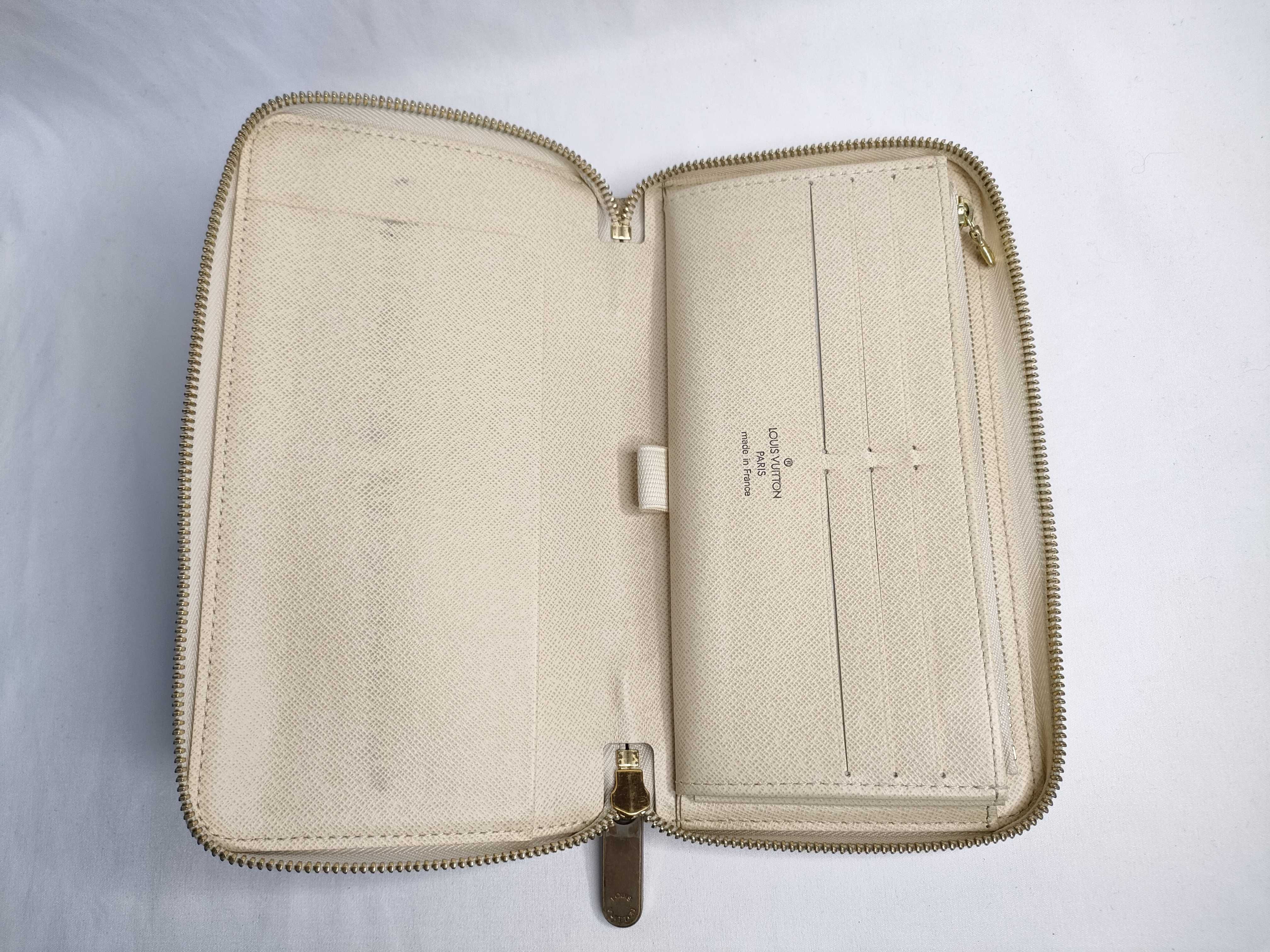 Damier Azur Zippy Organizer Round Zipper Long Wallet — view 9