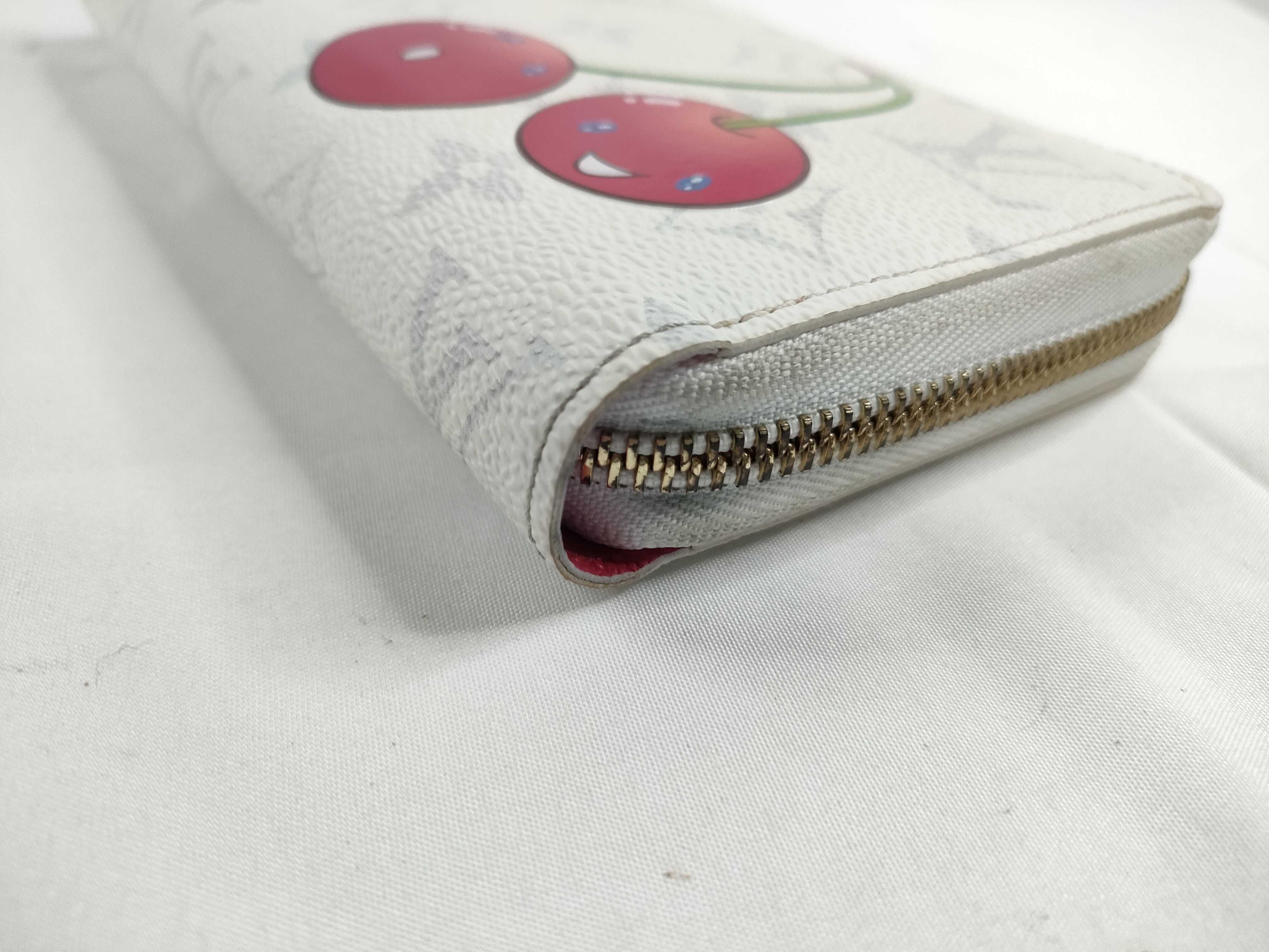LV x TM Zippy Wallet — view 3