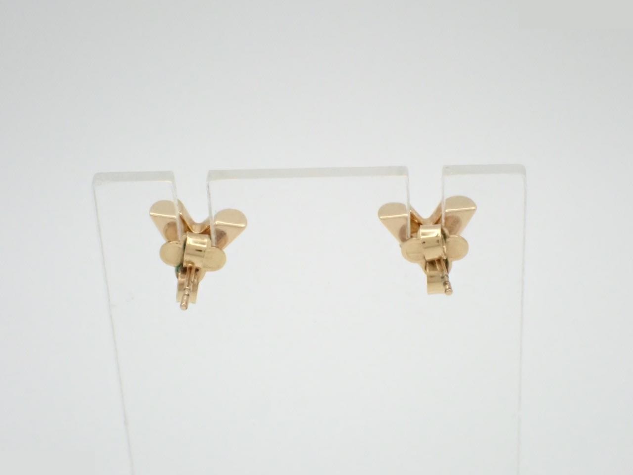 Stud Earrings Essential V — view 2