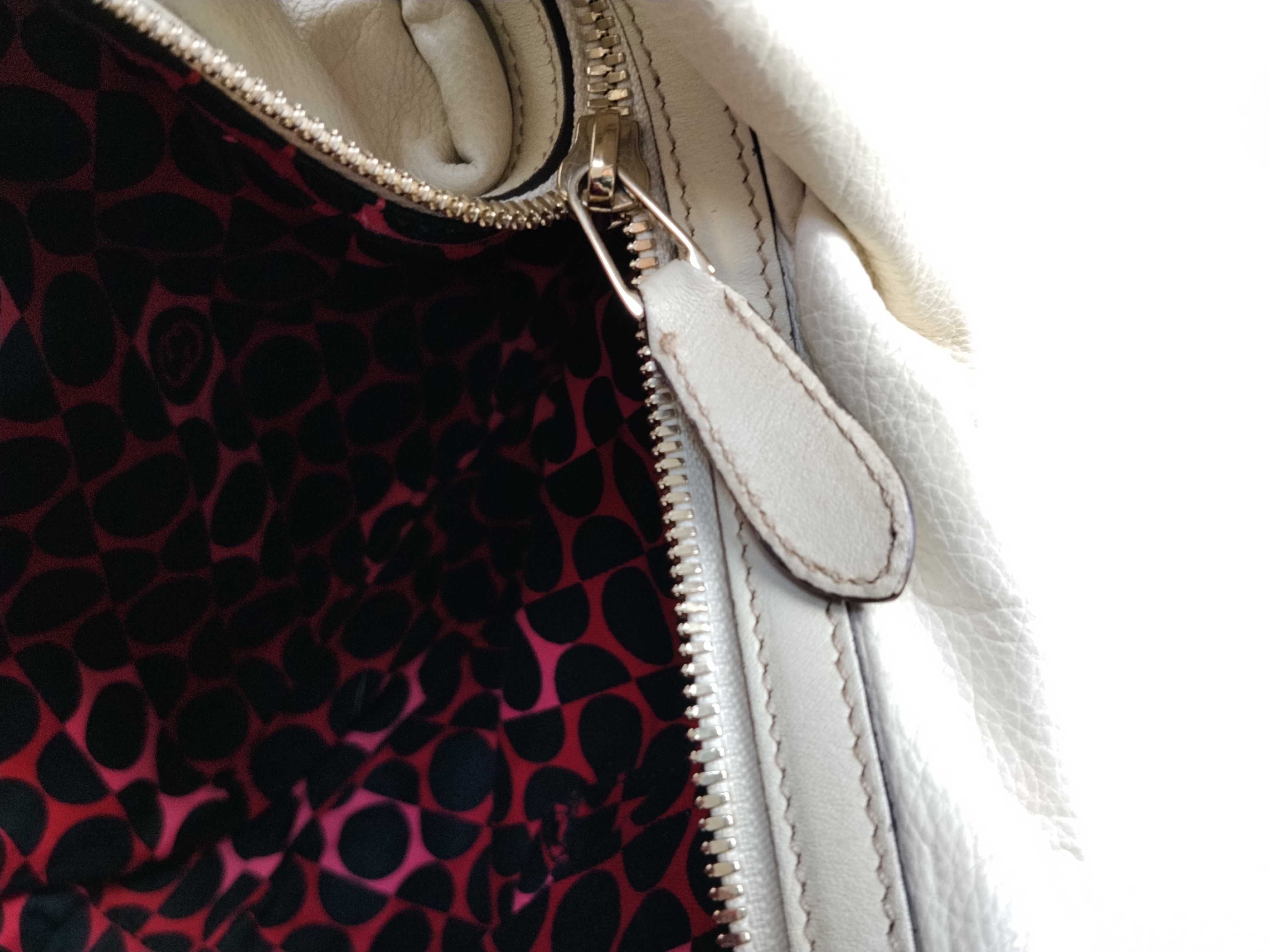 Ivory One-Shoulder Bag (Shoulder Bag) — view 11