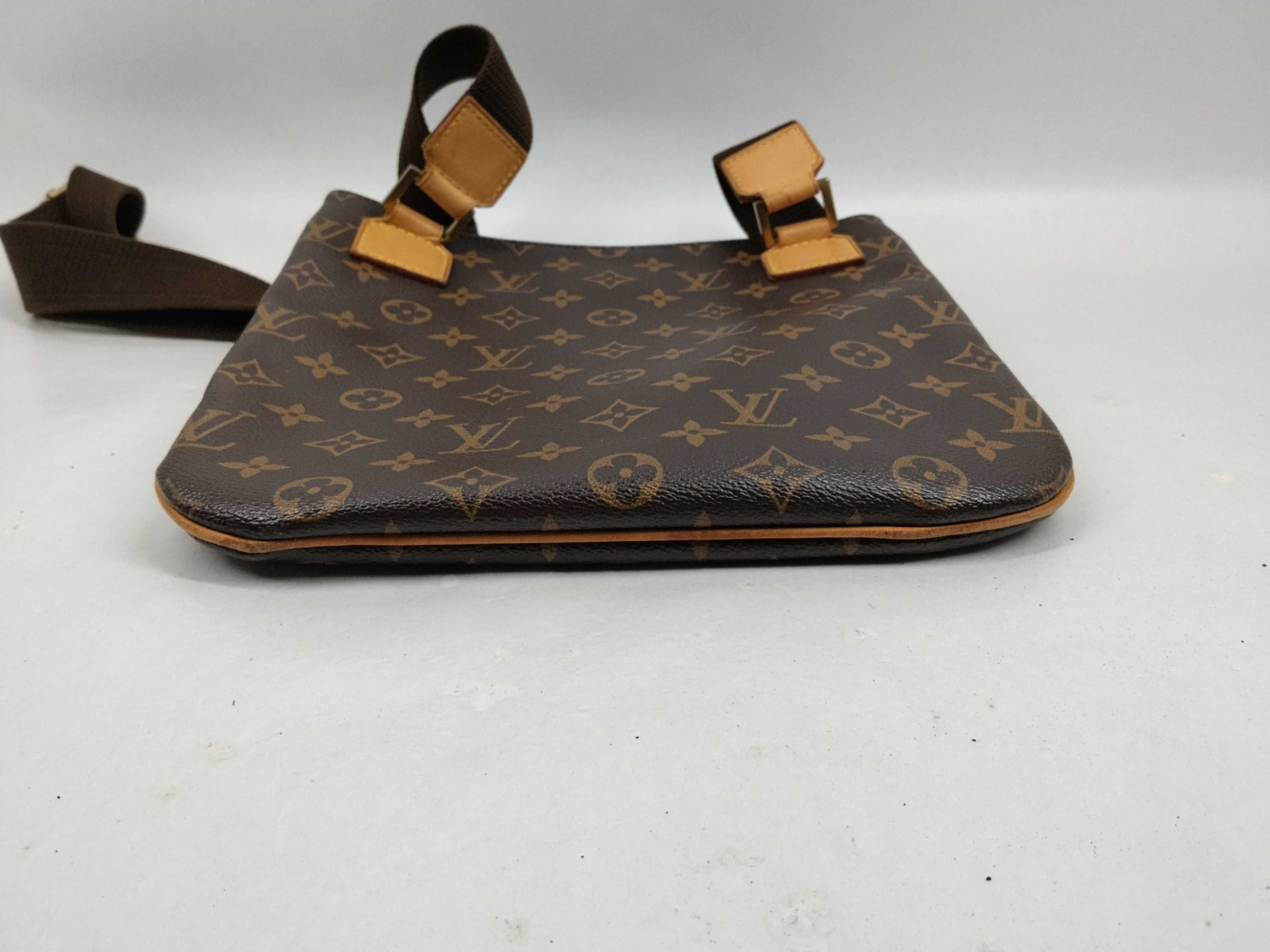 Monogram M40044 Pochette Bosphore Shoulder Bag — view 3