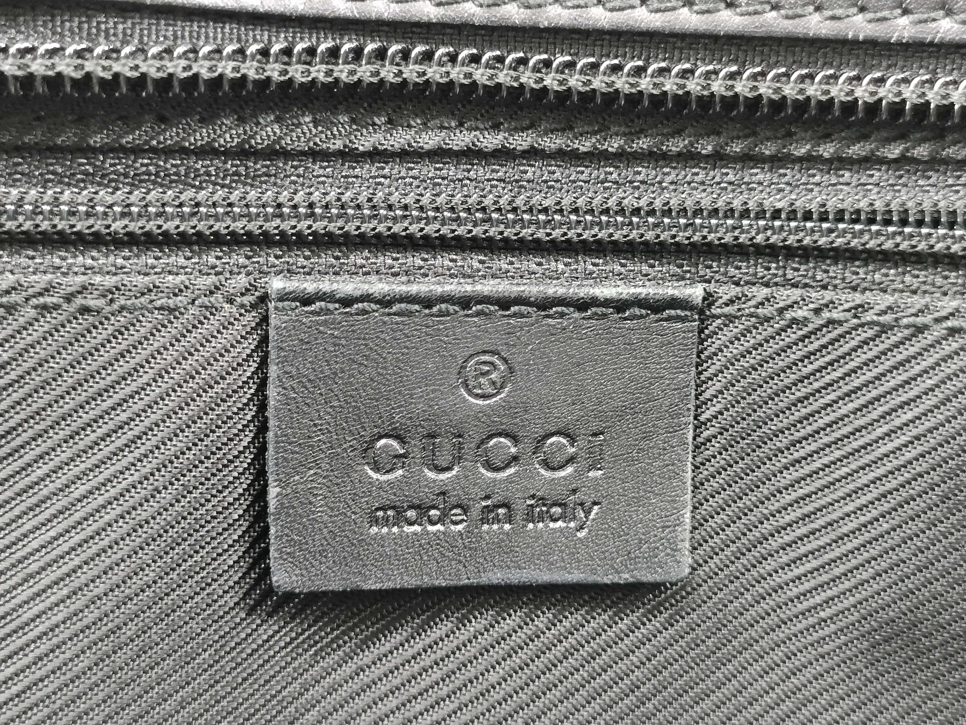 GG Canvas Handbag — view 11
