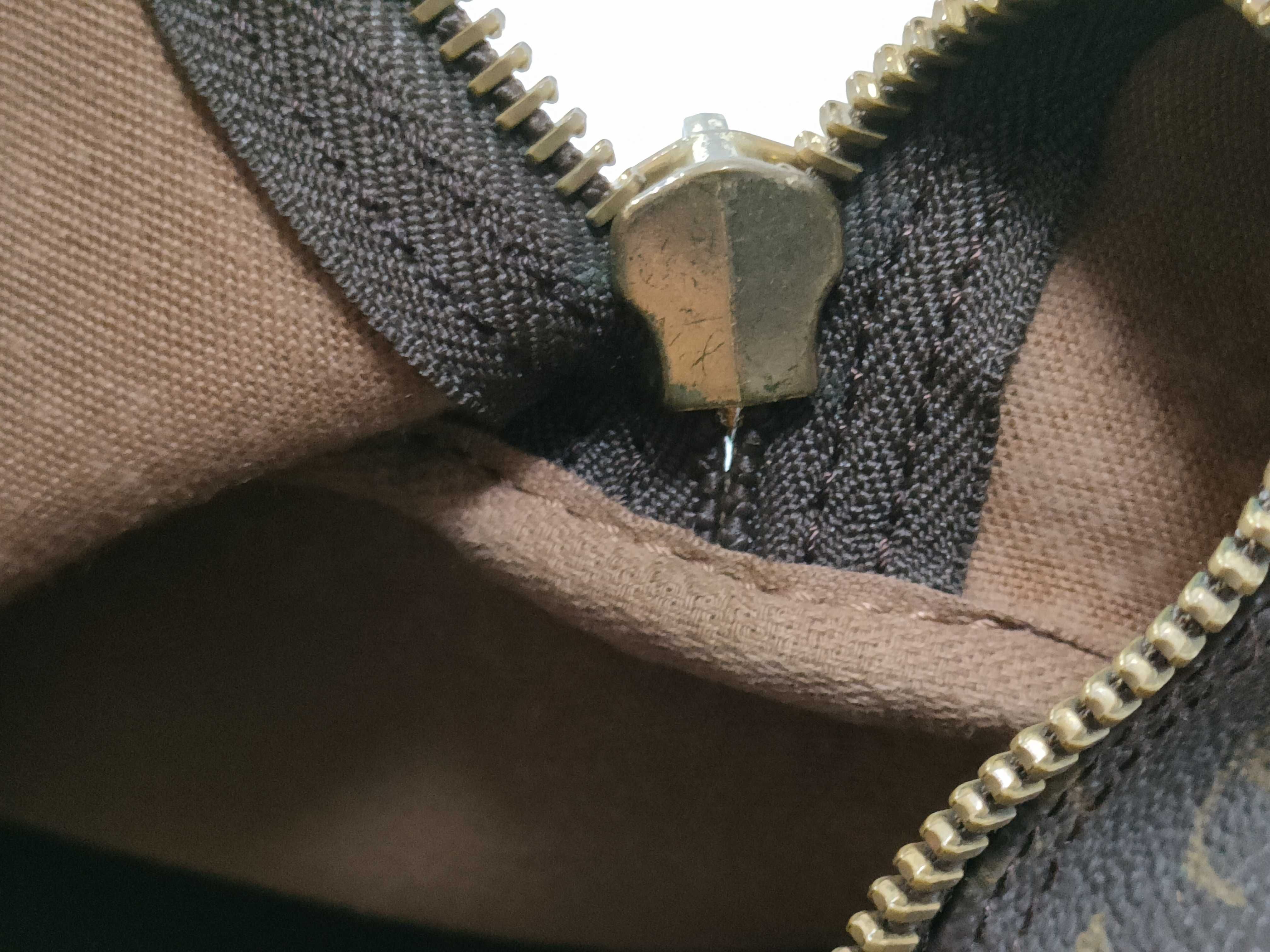Monogram Keepall 60 M41422 MI882 Boston Bag — view 12
