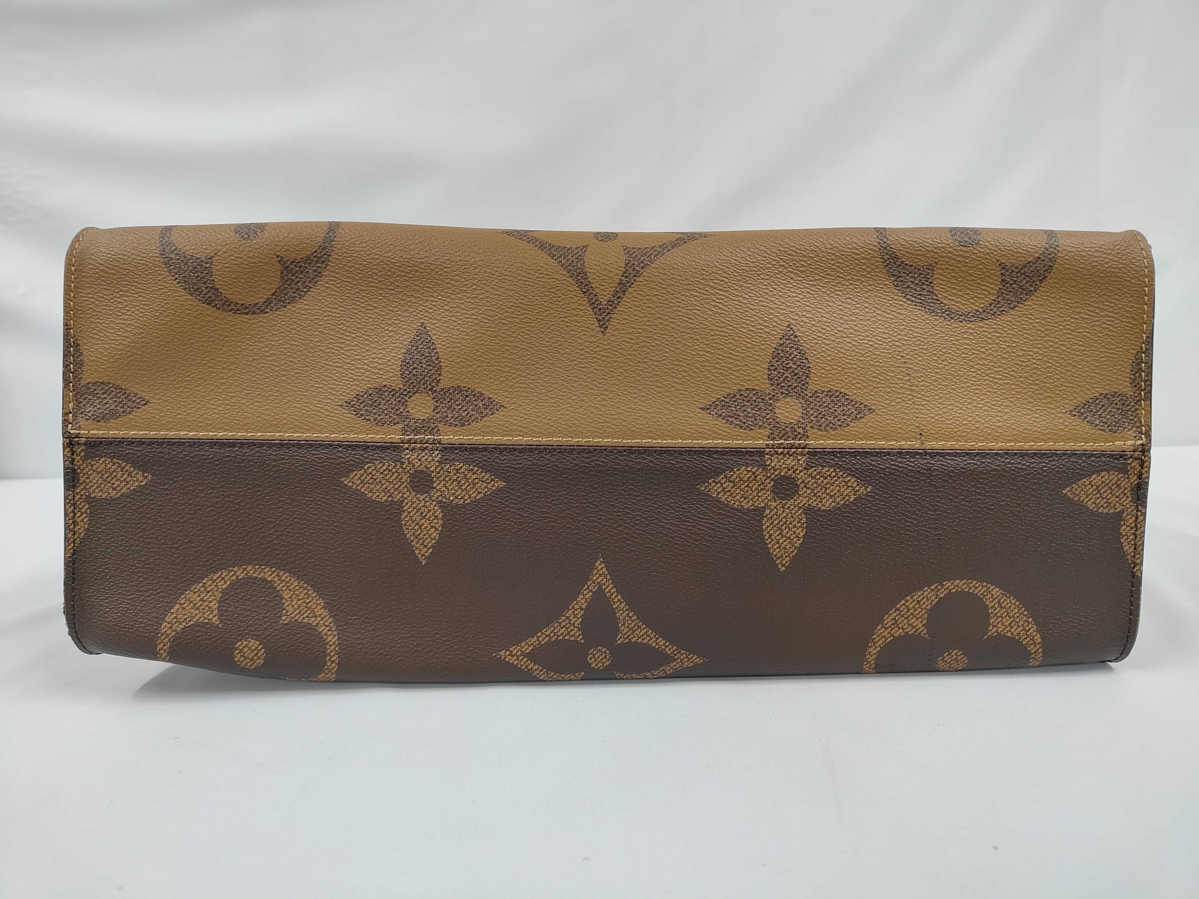 OnTheGo GM Tote Bag — view 3
