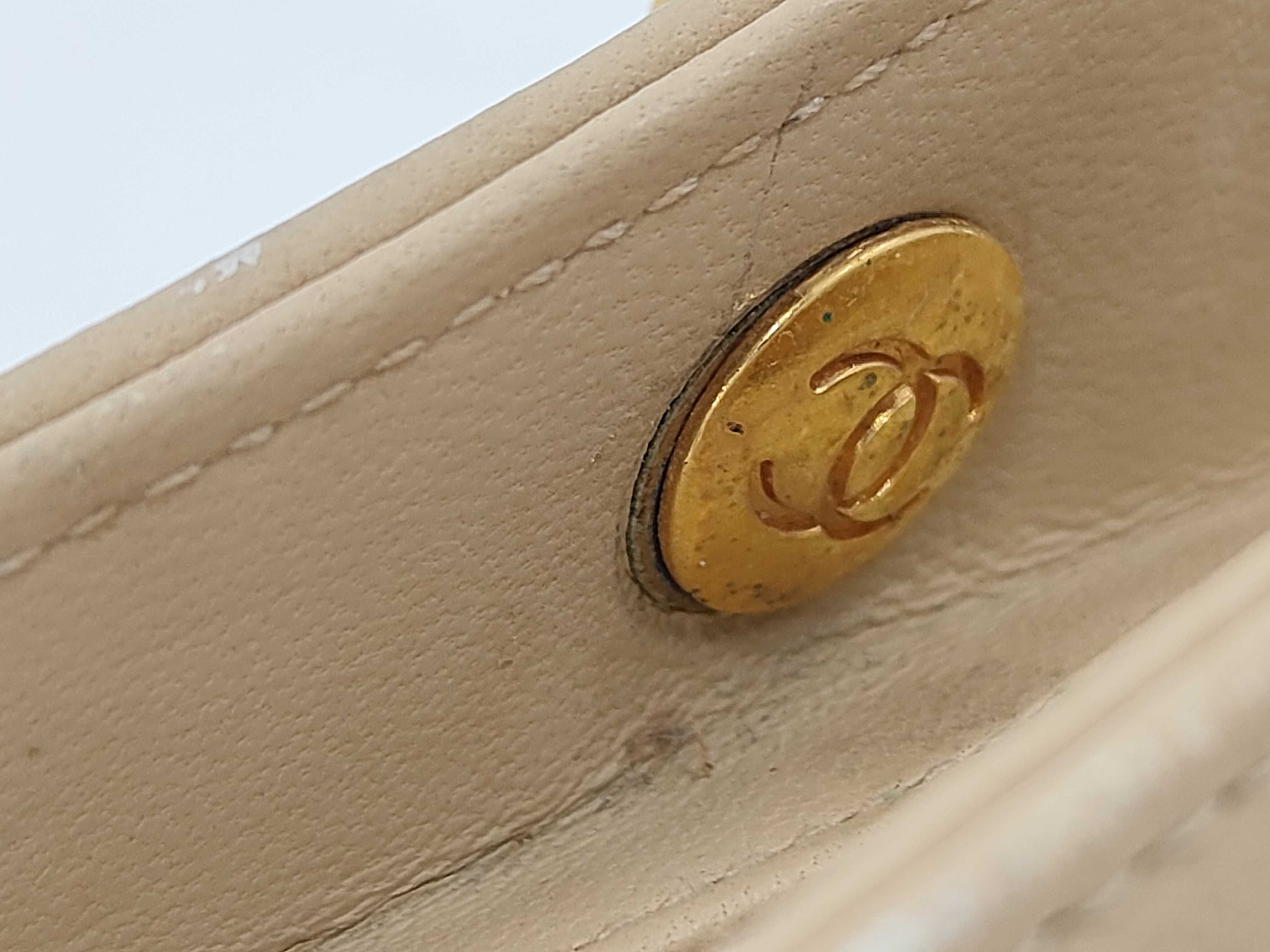 handbag — view 3
