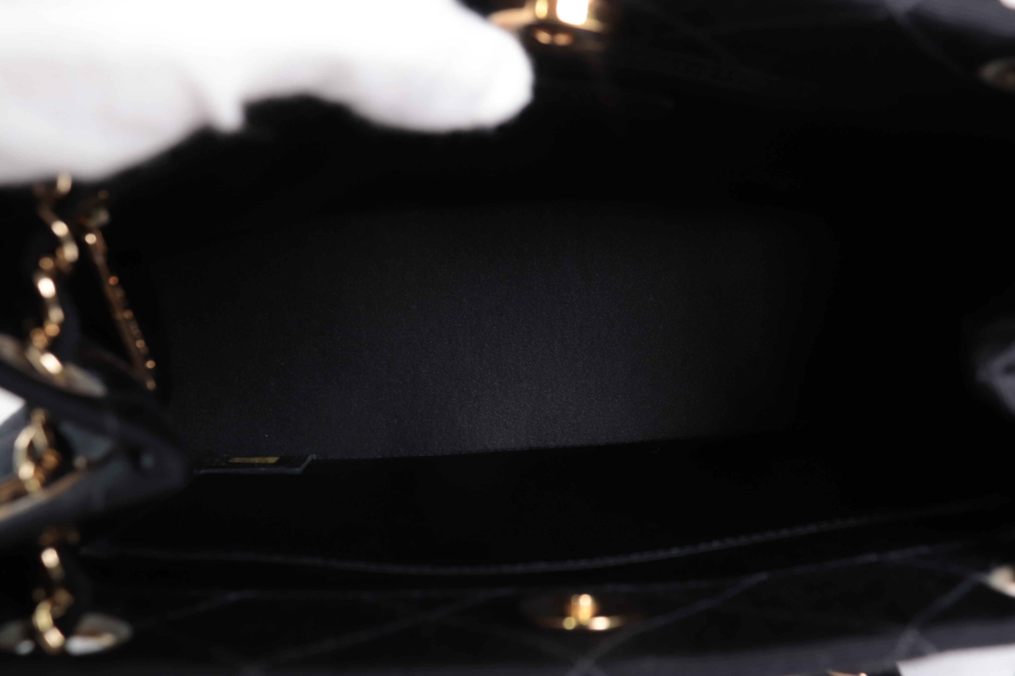 Coco Mark Canvas Chain Handbag (Serial No. 5) — view 9