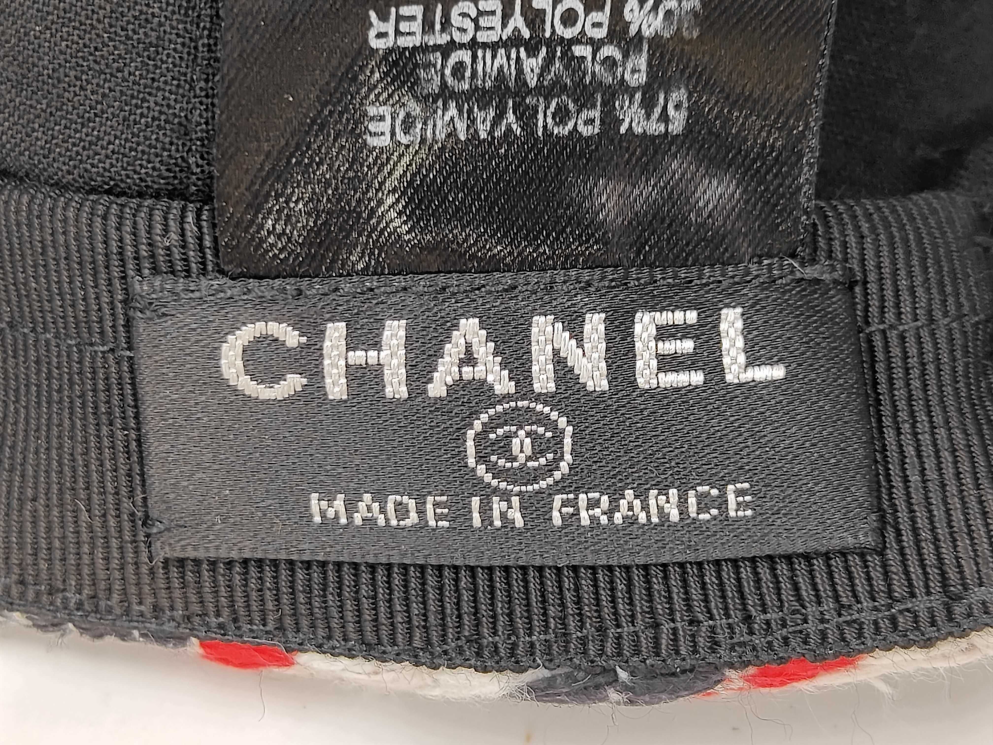 hat, size M, and other accessories. — view 6