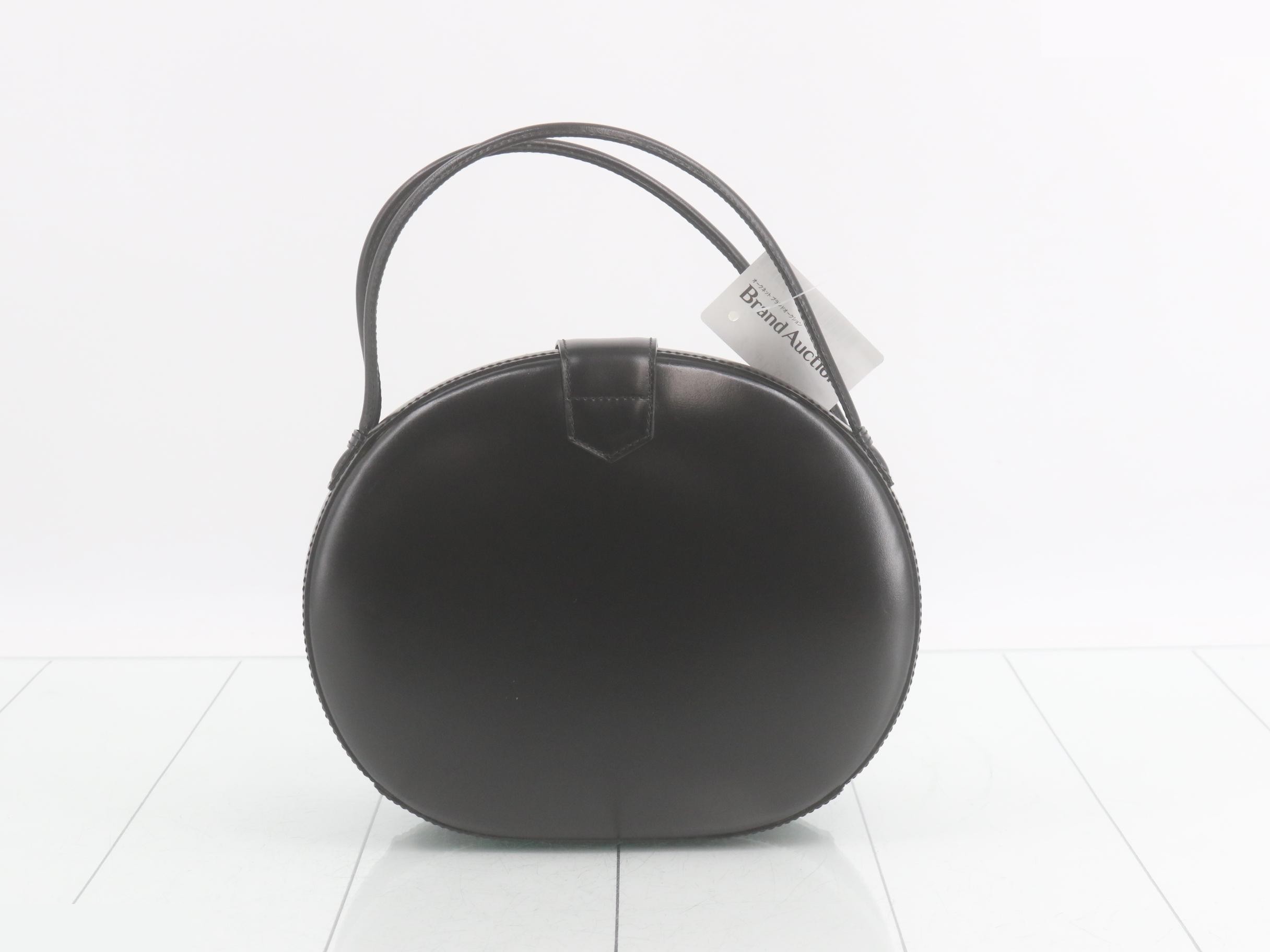 Leather handbag, black, round shape. — view 2