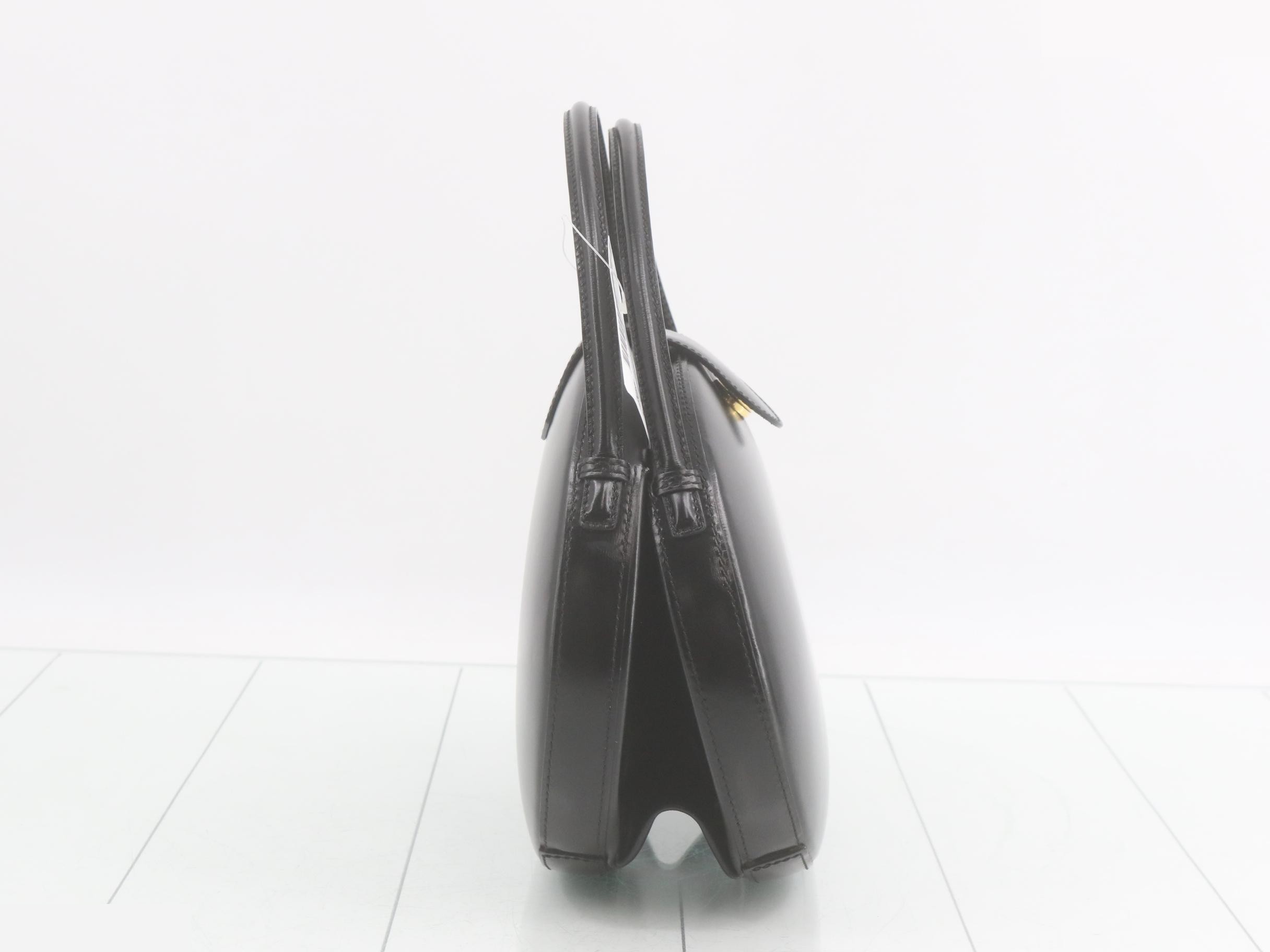 Leather handbag, black, round shape. — view 4
